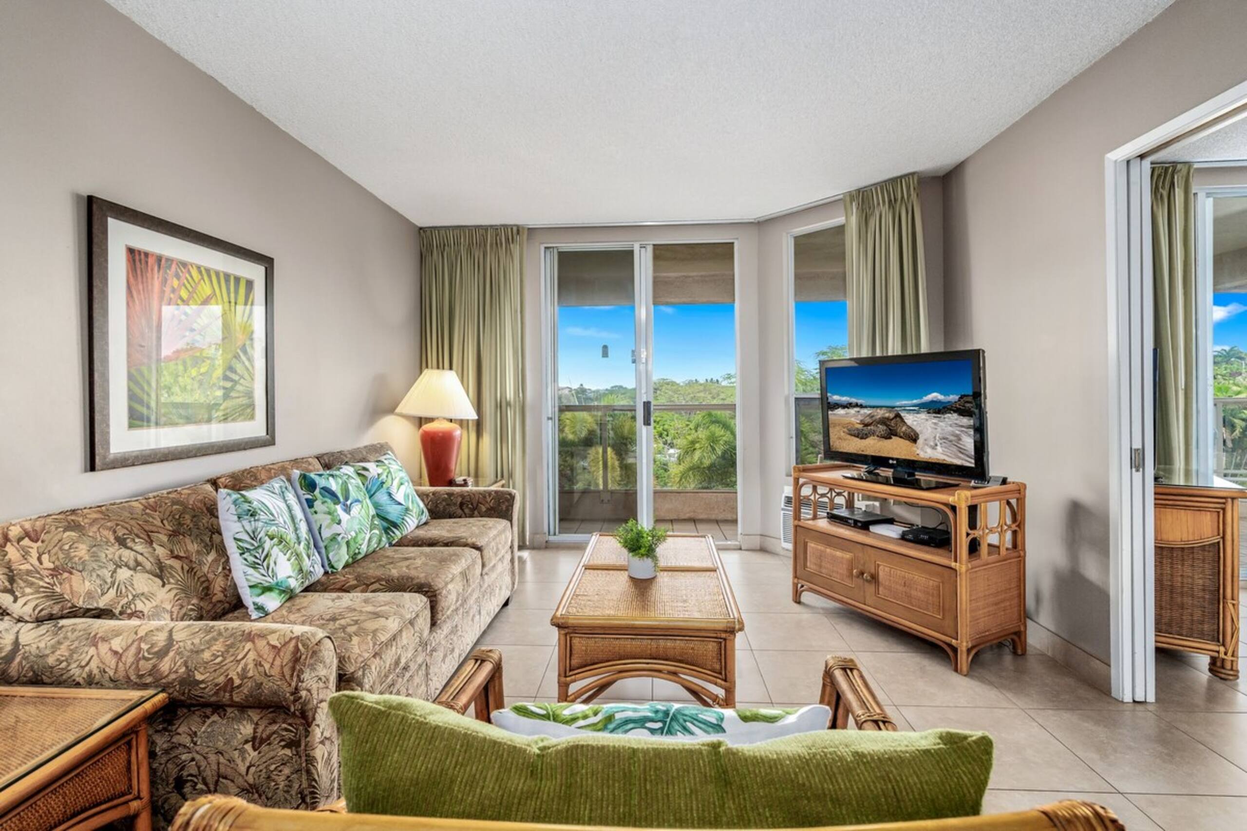 Maui Banyan, Ocean View, King Bed, Kamaole Beach - Photo 5