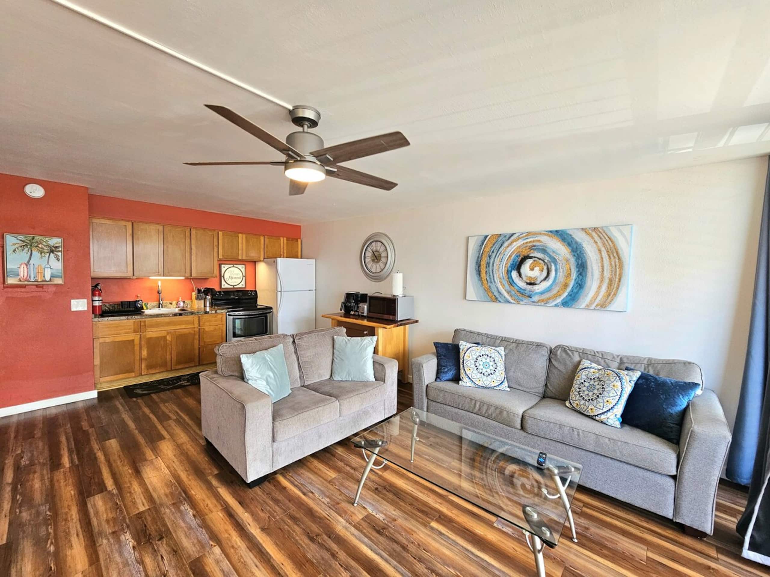 2 Bed/2 Bath directly across from Ocean - Photo 7