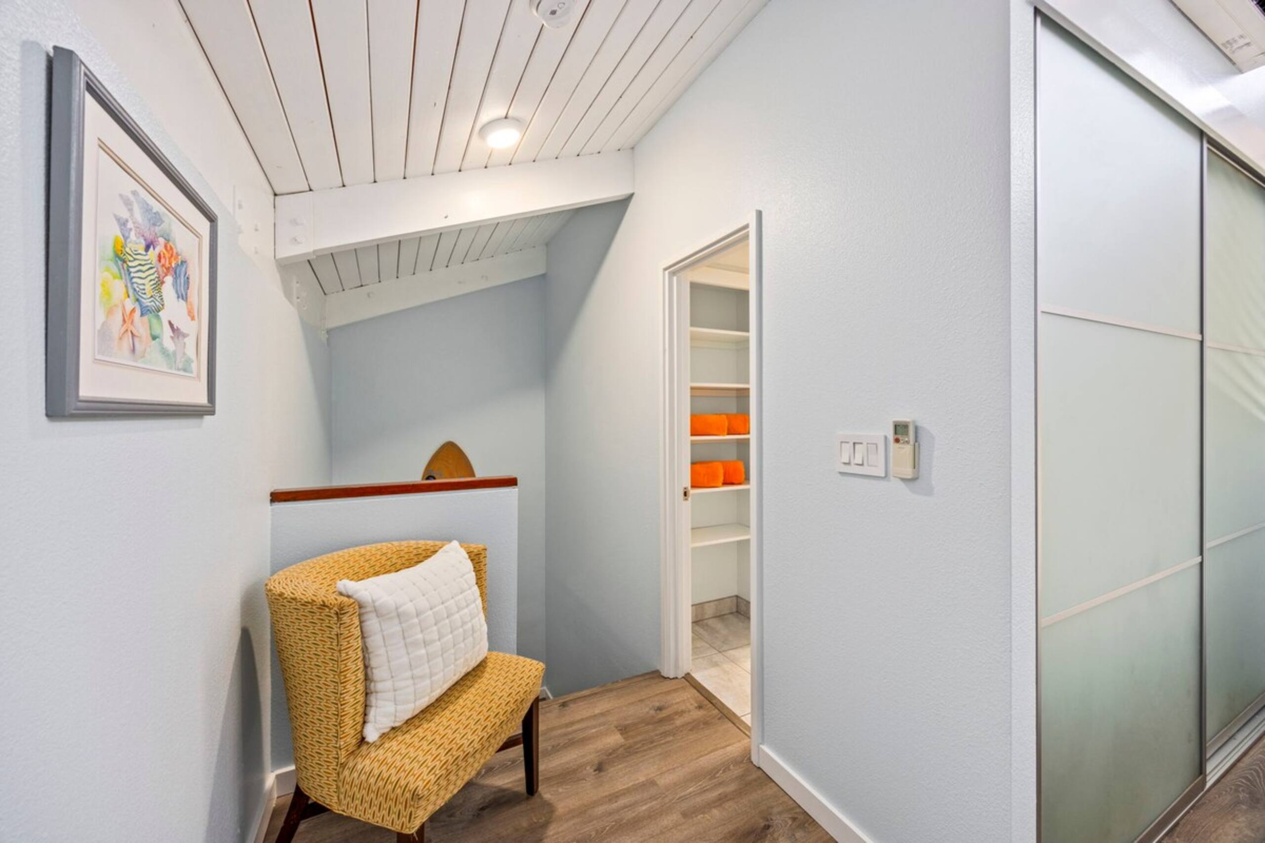New Bathrooms Modern Spacious Penthouse Oceanview - Photo 41