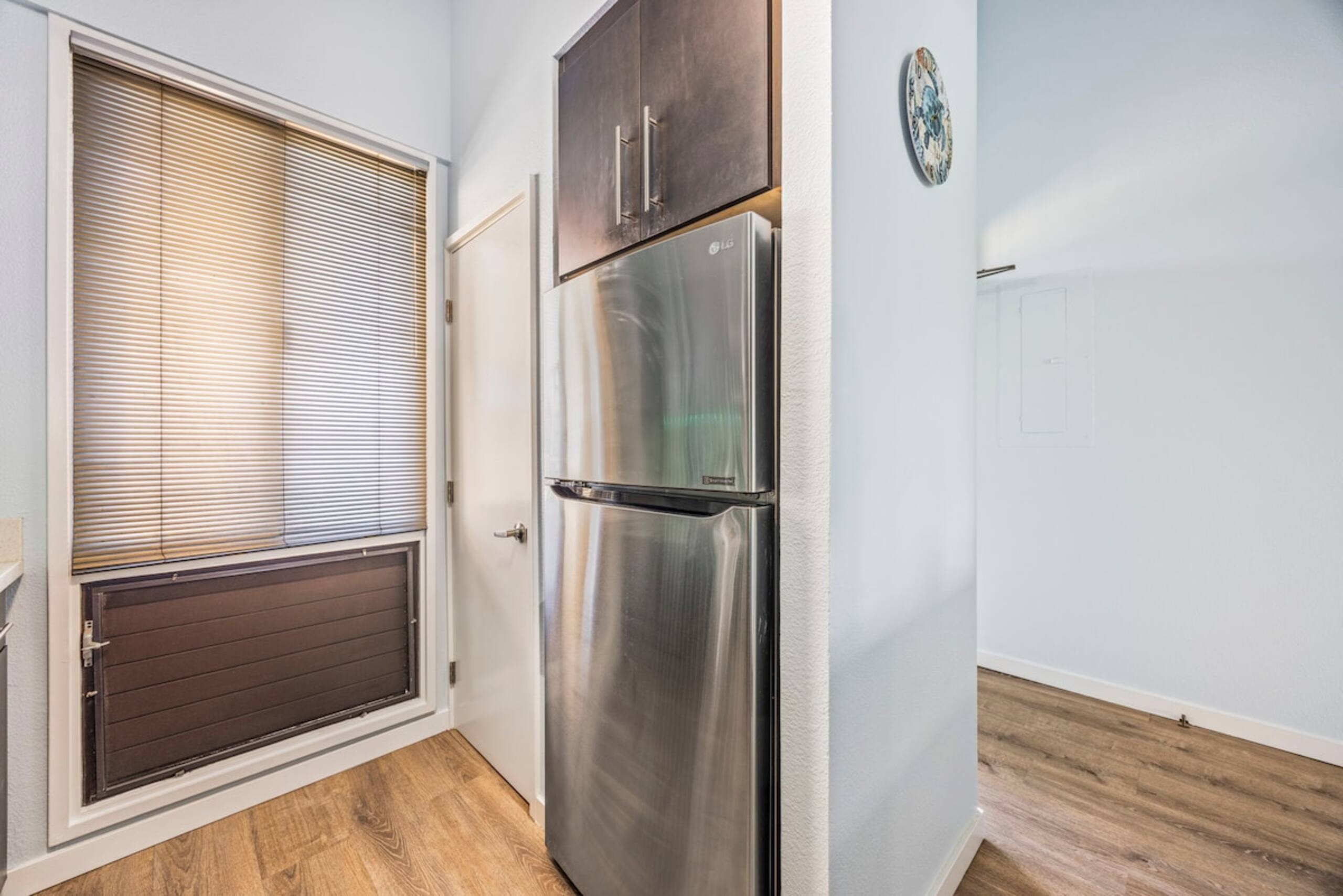 New Bathrooms Modern Spacious Penthouse Oceanview - Photo 36