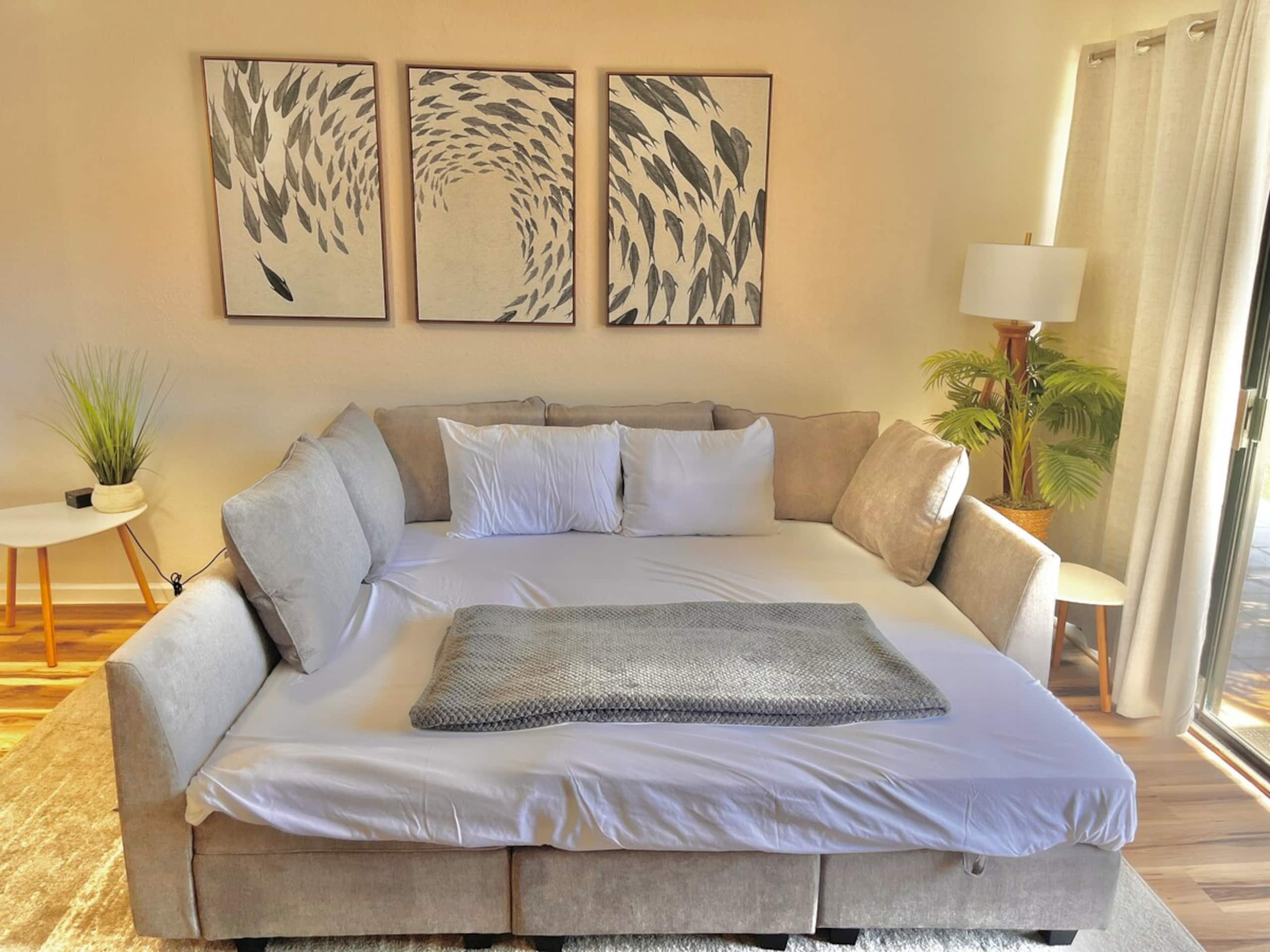 1 minute to Beach & Downtown Remodeled XL Apt - Photo 7