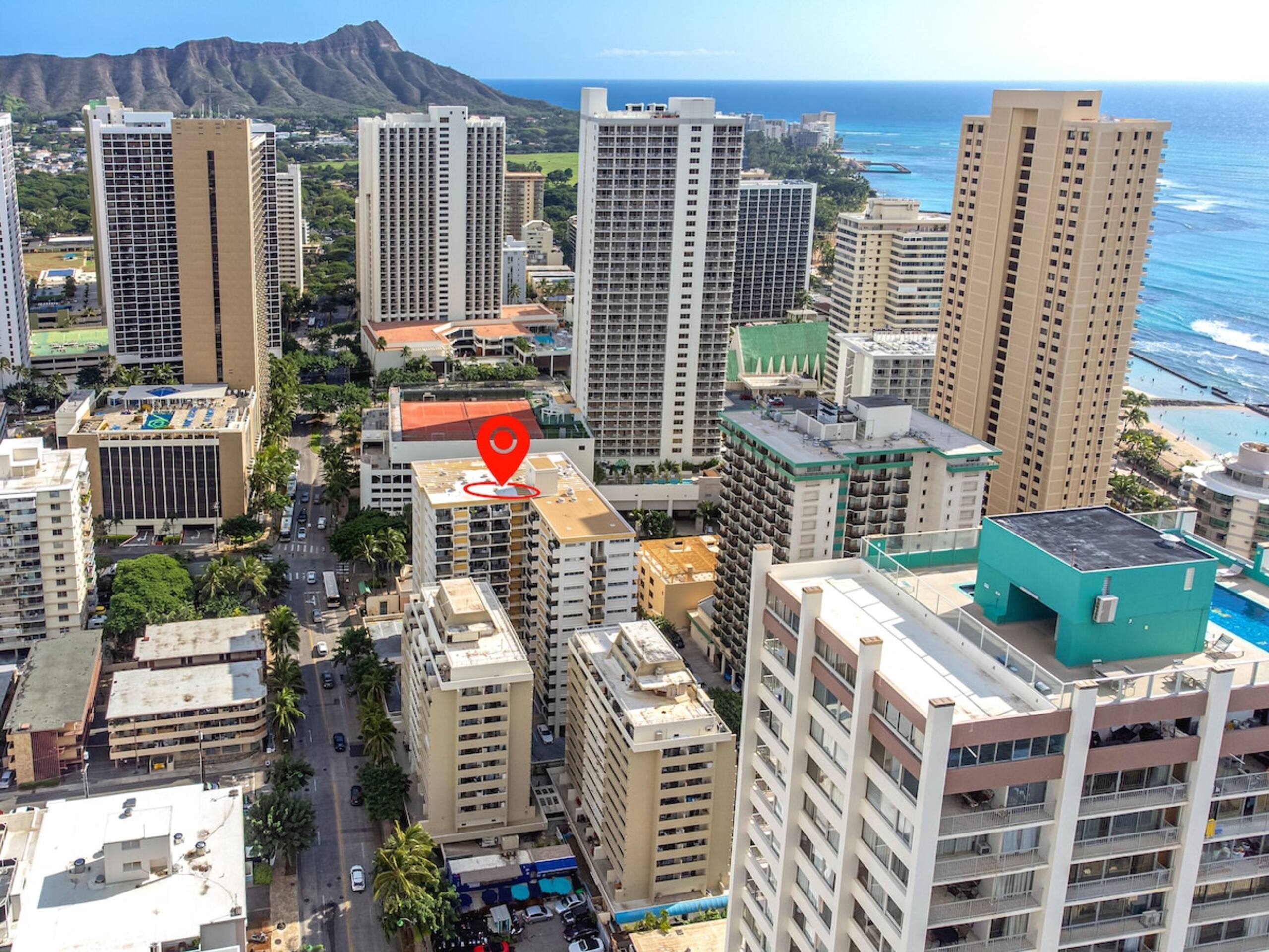 0.1 mile to Beach 2B+Den/2B/6 Beds/Parking /condo - Photo 57