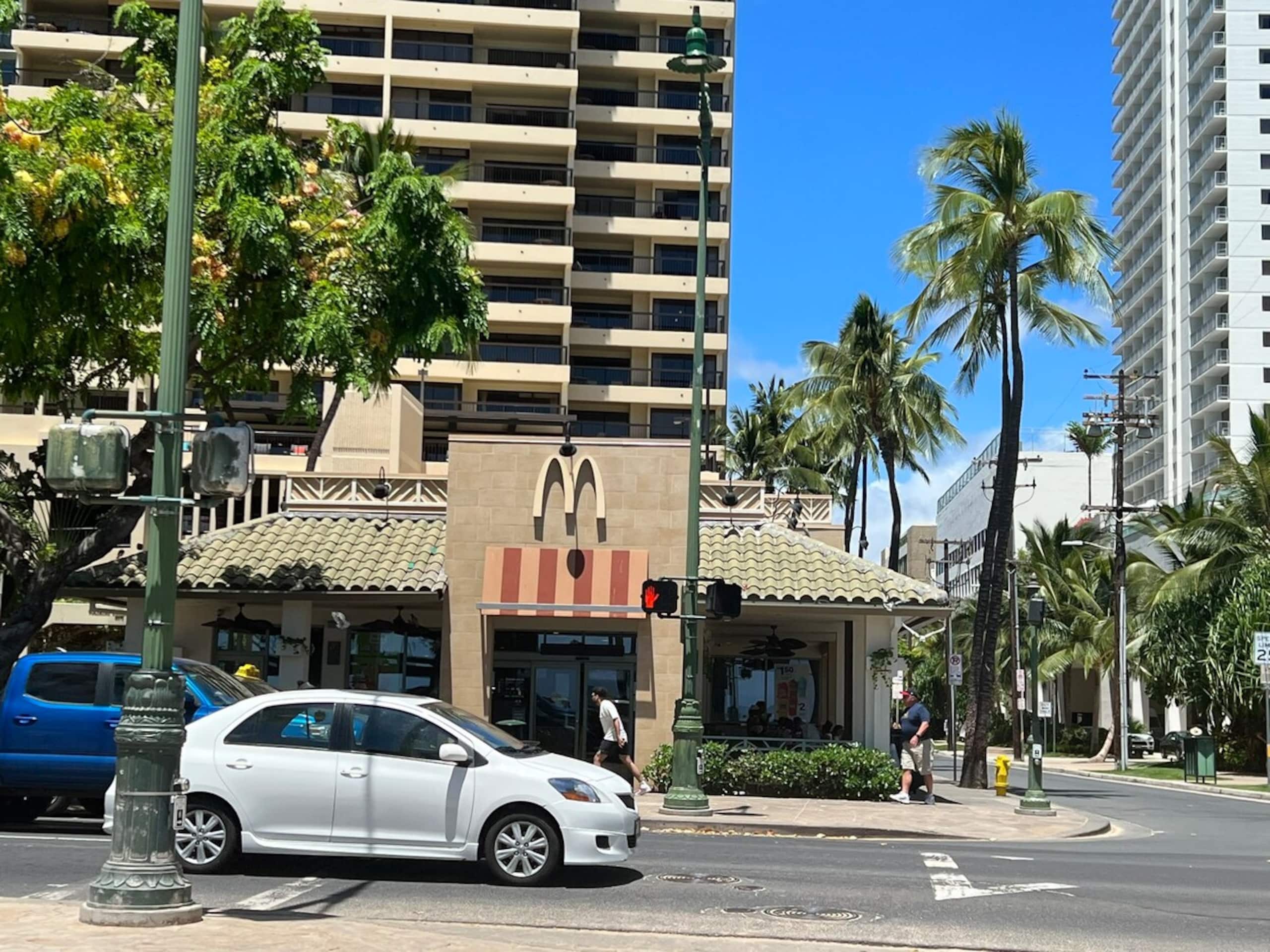 9B Waikiki Studio, Steps to Beach, Ocean View - Photo 19