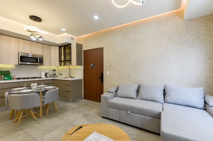 ¡Céntrico & Nuevo! Gym, Parking & Pool - 2br2br 6g - Monterrey