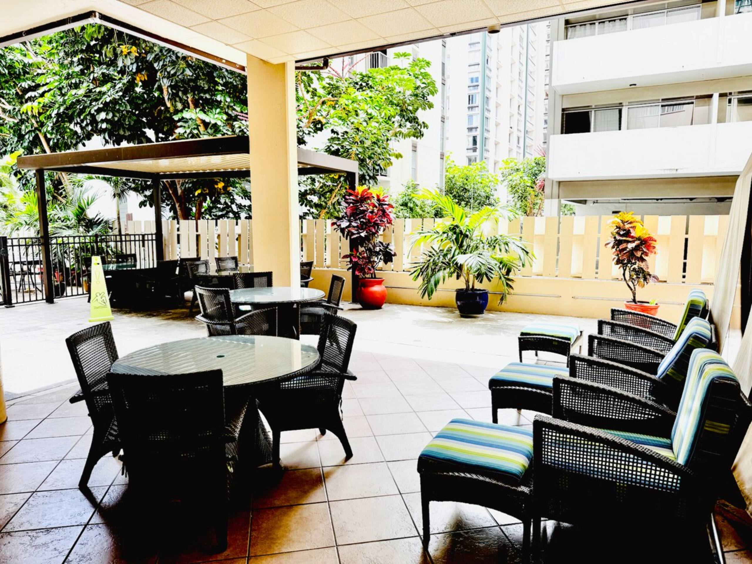 Penthouse 16th F near Waikiki Center with Lanai - Photo 50
