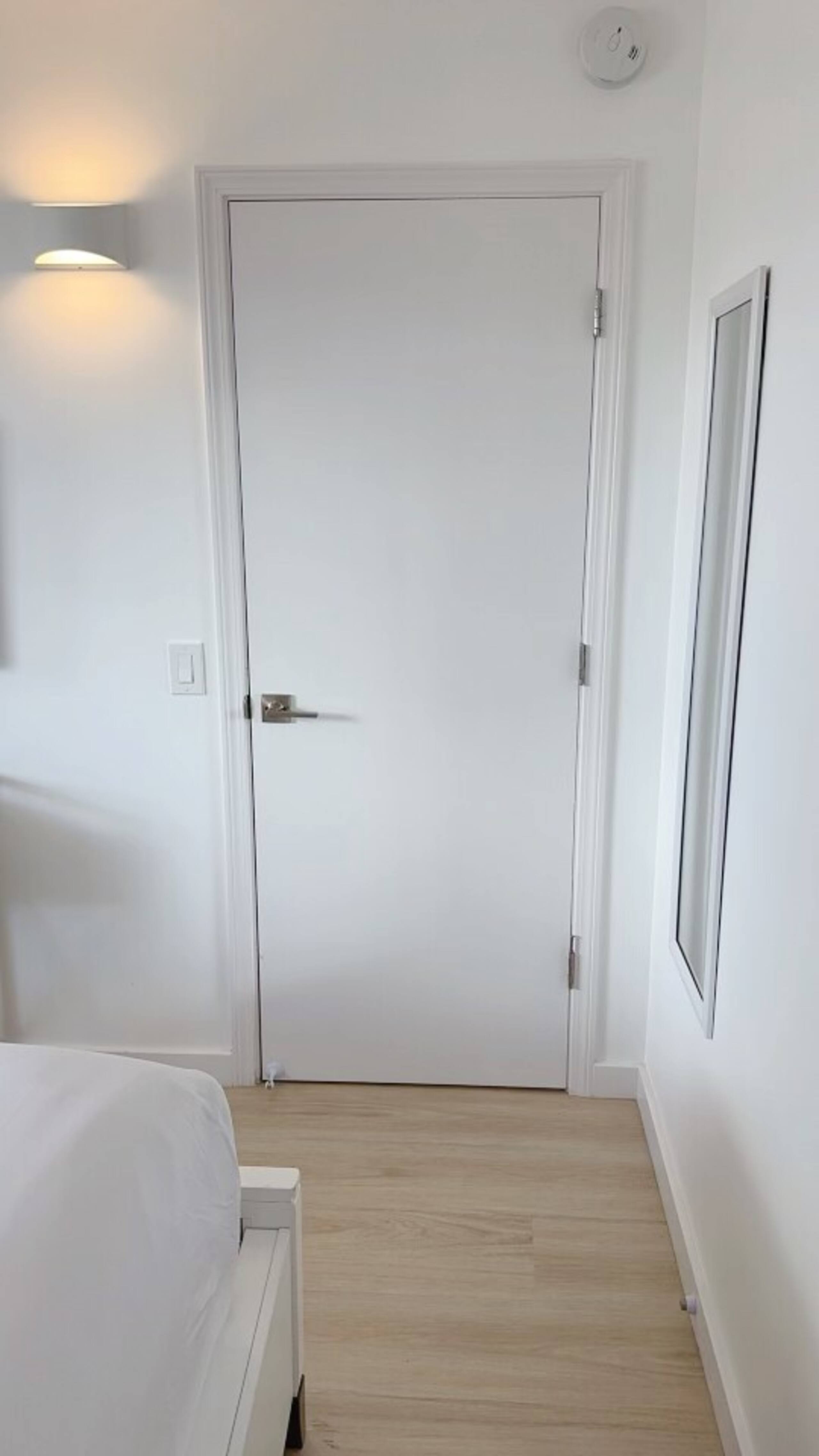 Penthouse 16th F near Waikiki Center with Lanai - Photo 23
