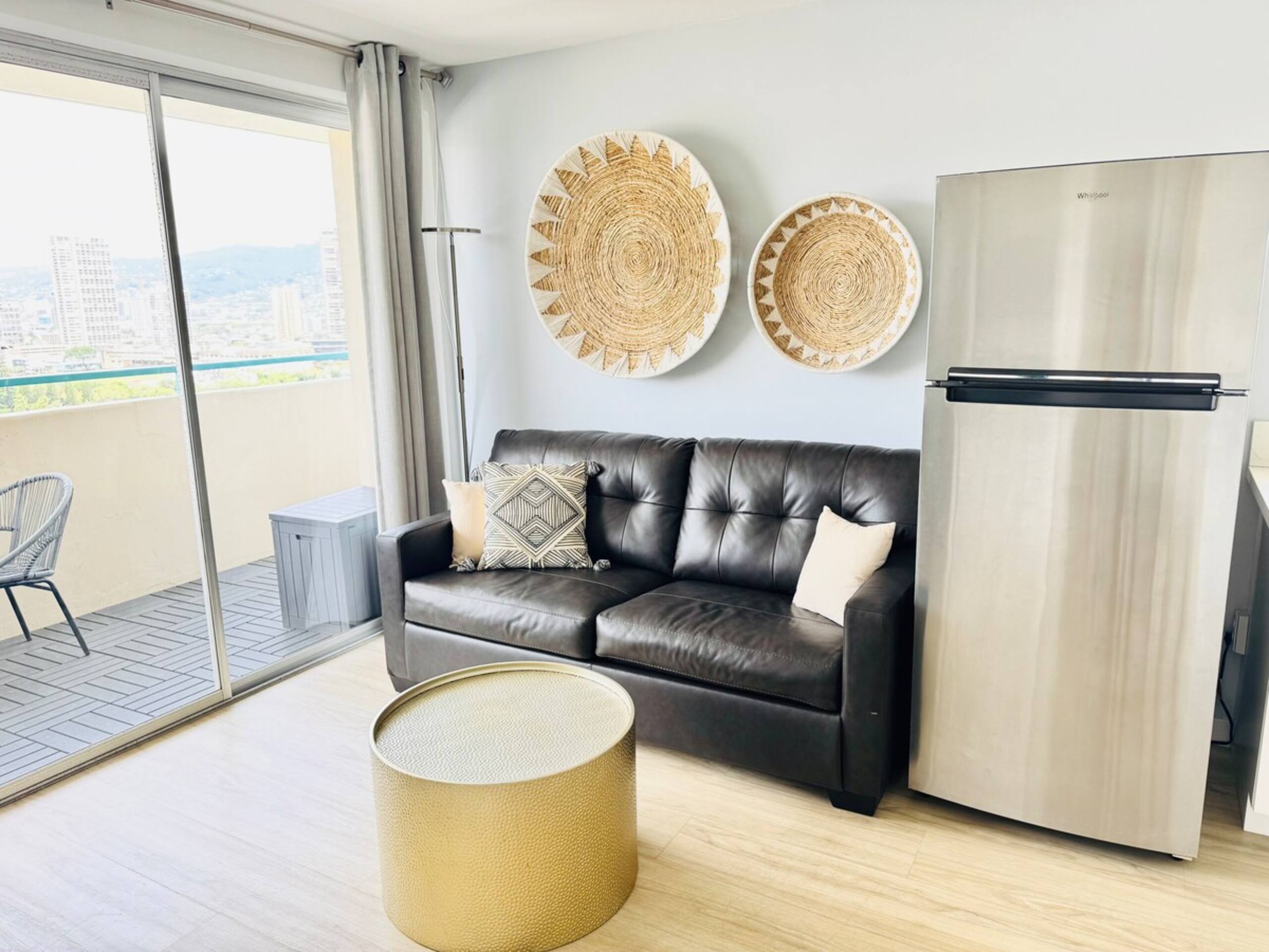 Penthouse 16th F near Waikiki Center with Lanai - Photo 47