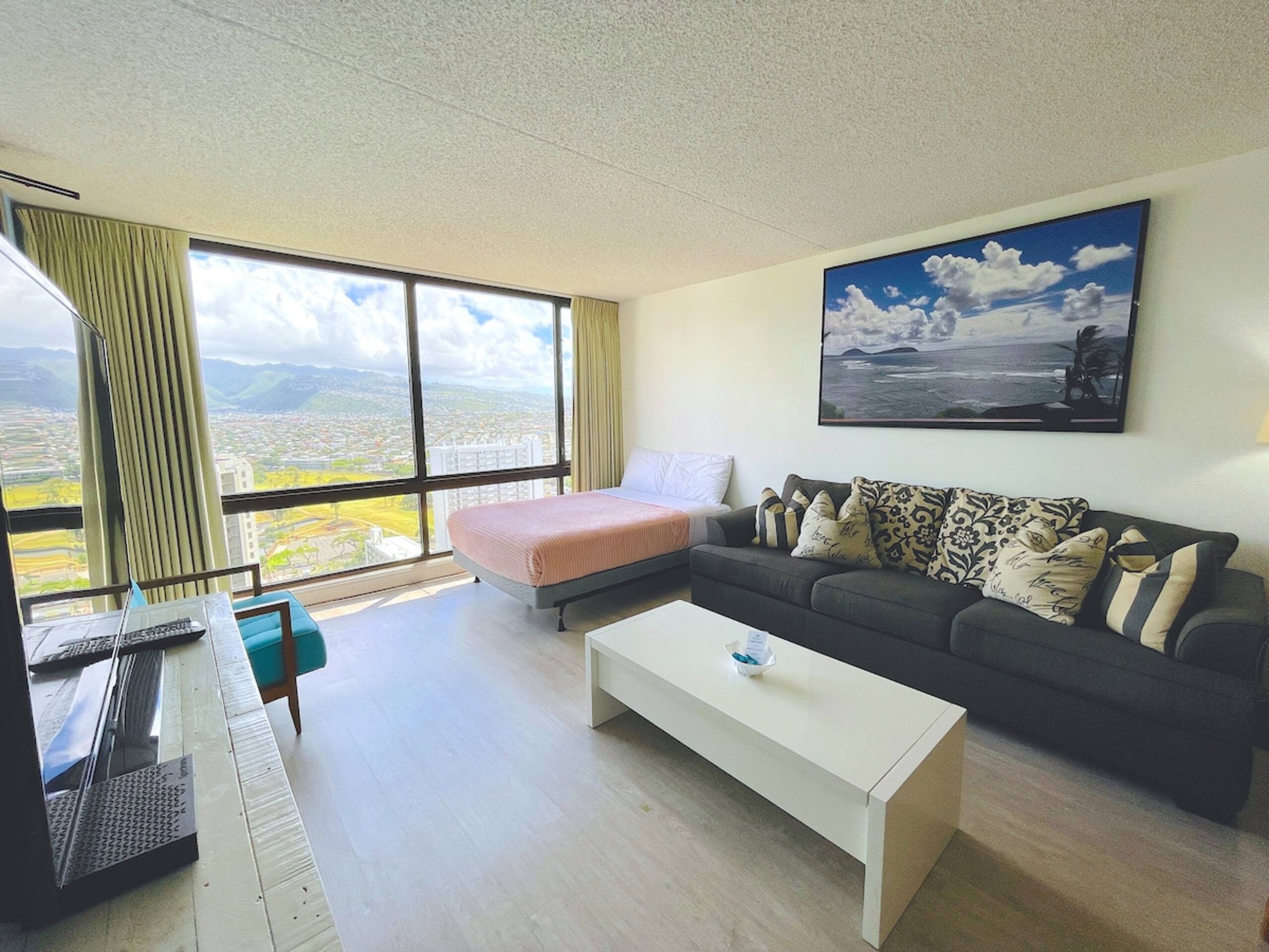 Waikiki Sunset 31st Floor, Free Parking - Main photo