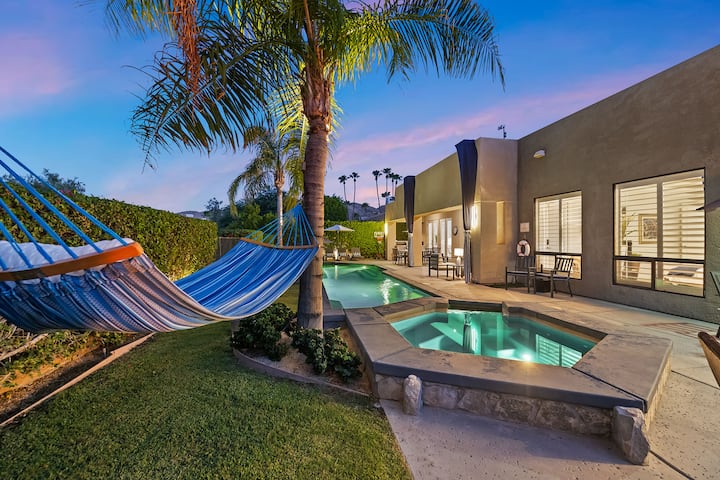 Casa Sonora Grande - A Palm Springs 6 Bedroom Gem! - Palm Springs, CA