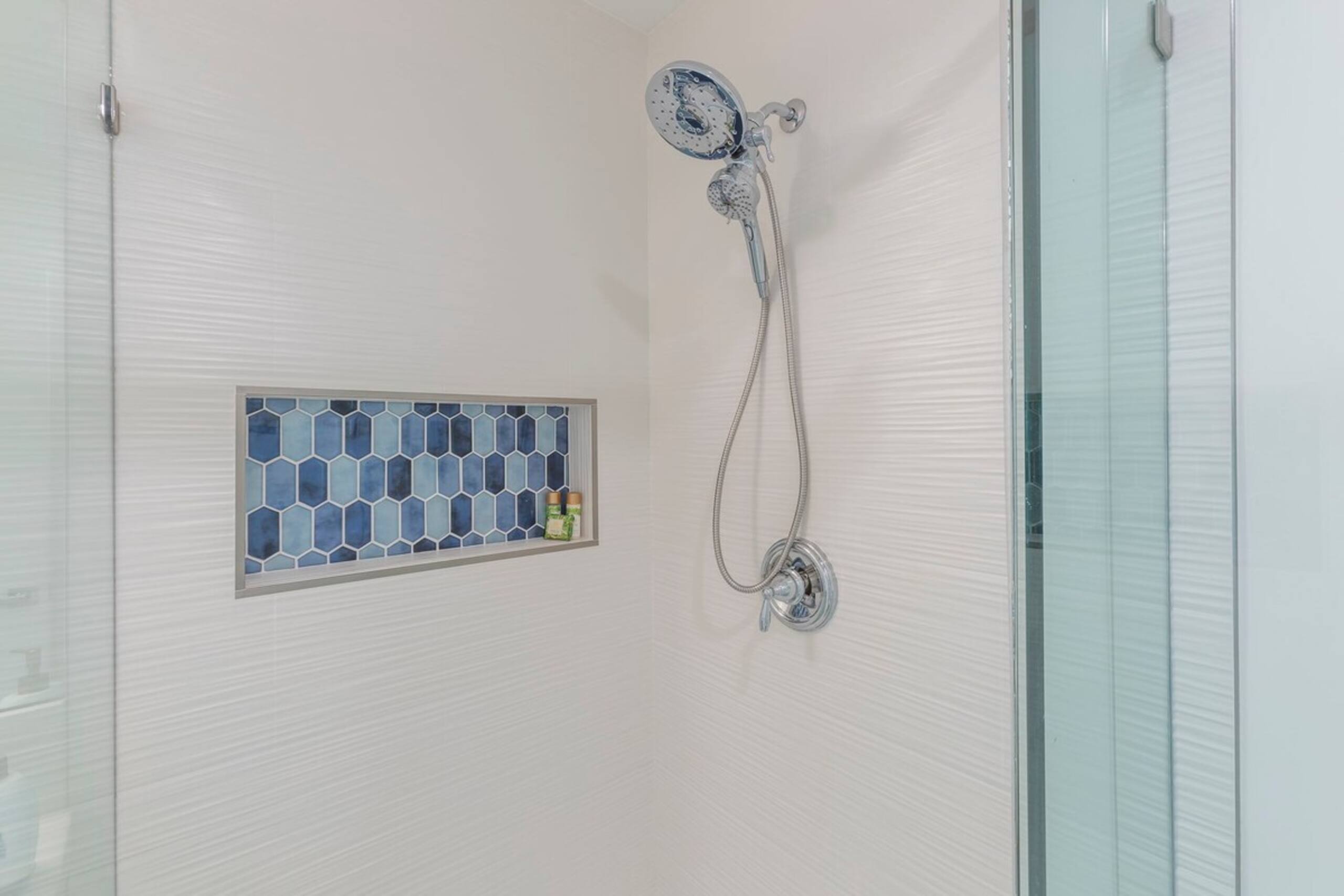 Family townhouse w/ pool near Kaanapali Beach - Photo 46
