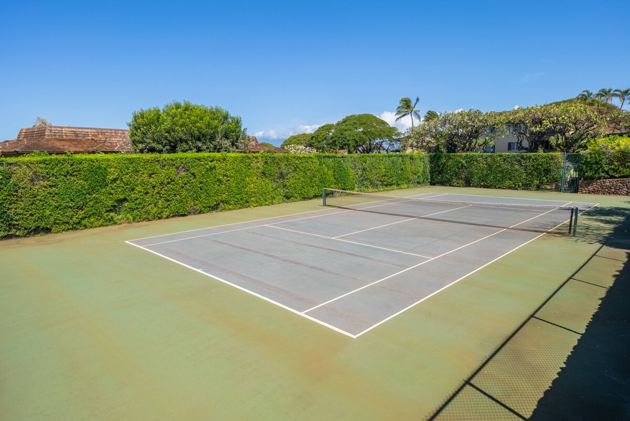 Family townhouse w/ pool near Kaanapali Beach - Photo 57