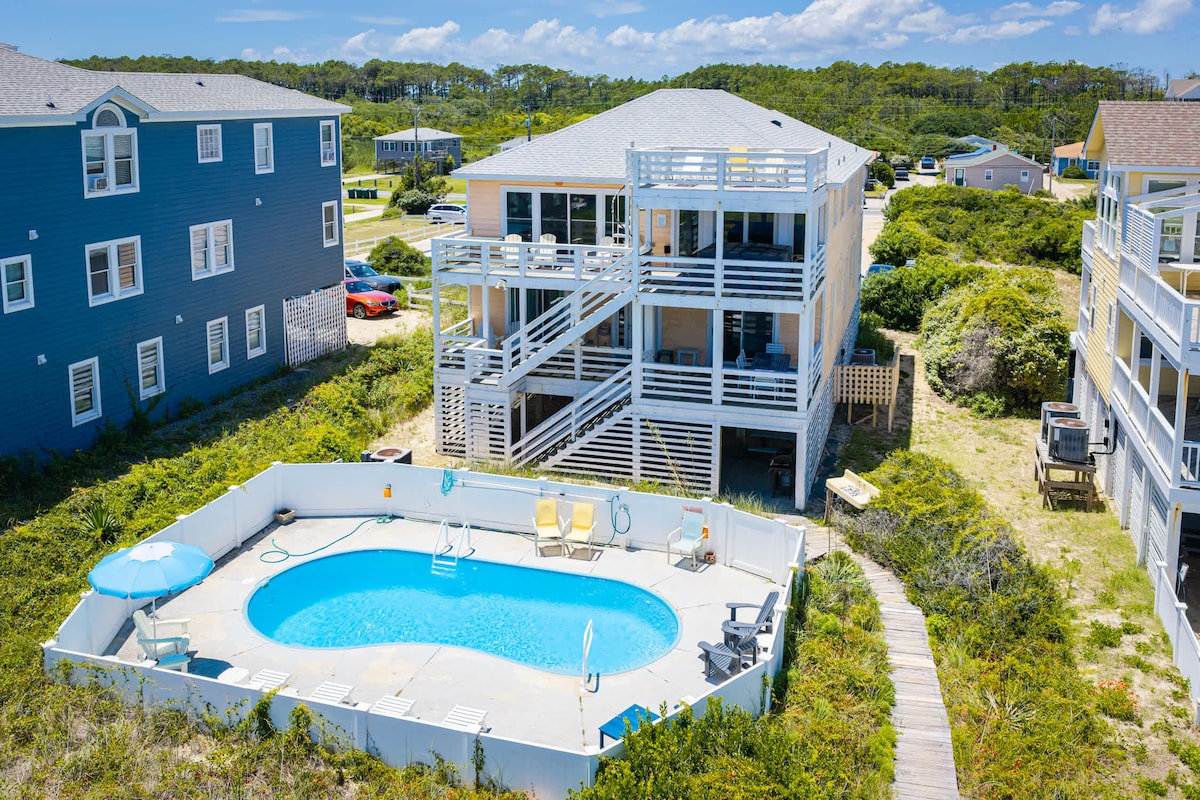 8 Bed Oceanfront w Pool/Spa, Private Beach Access!