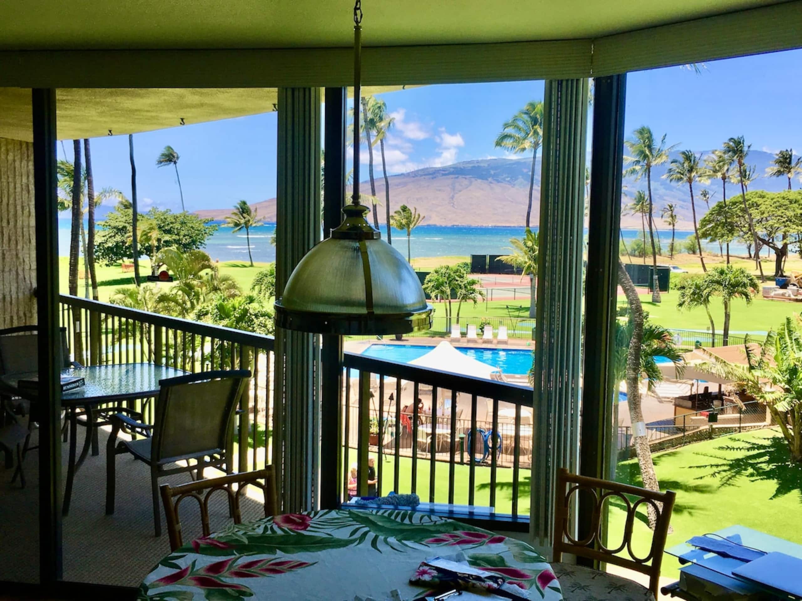 Beautiful Ocean Front Condo on Maui - Photo 3