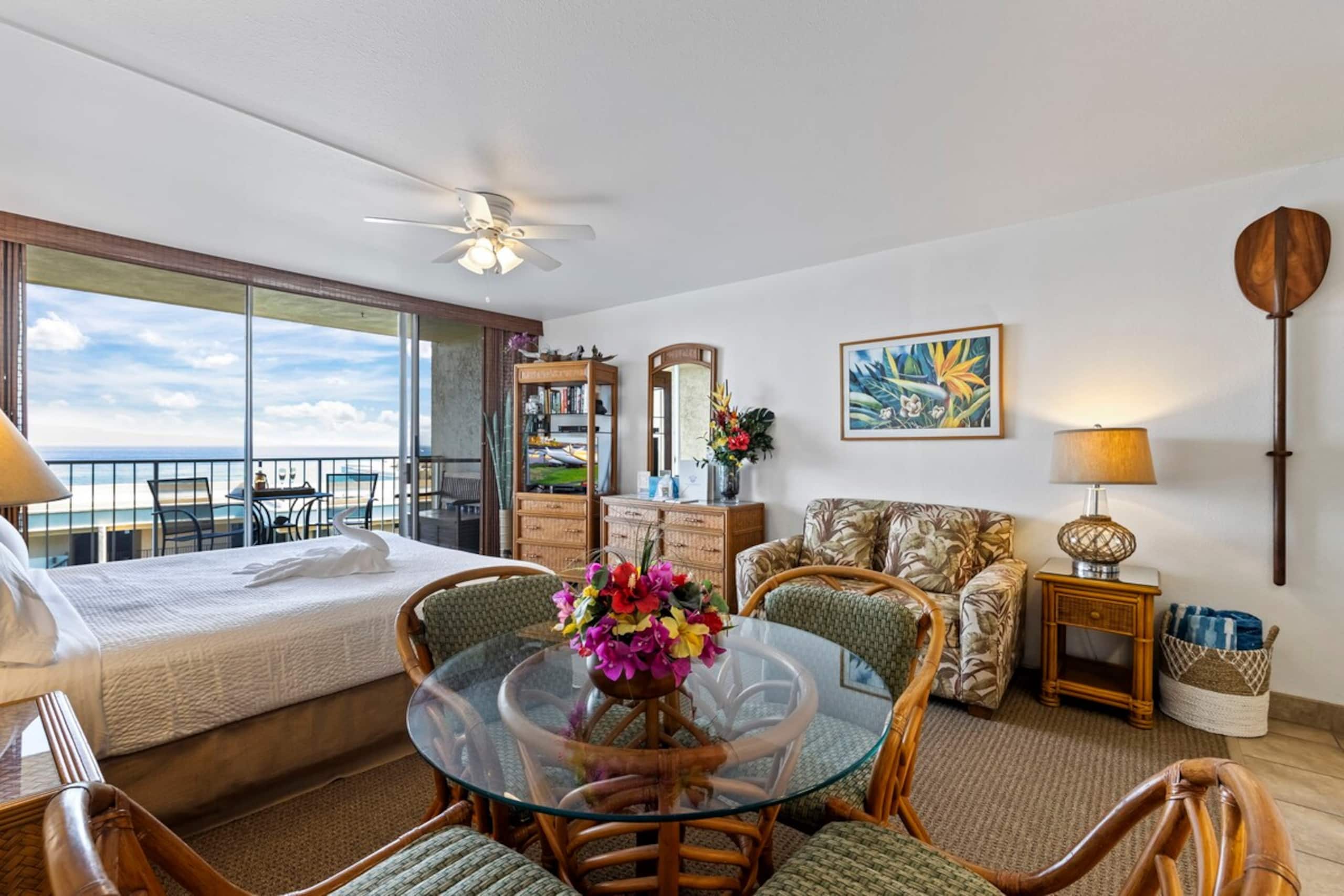 10th floor Oceanview studio, AC, Resort Amenities - Photo 4