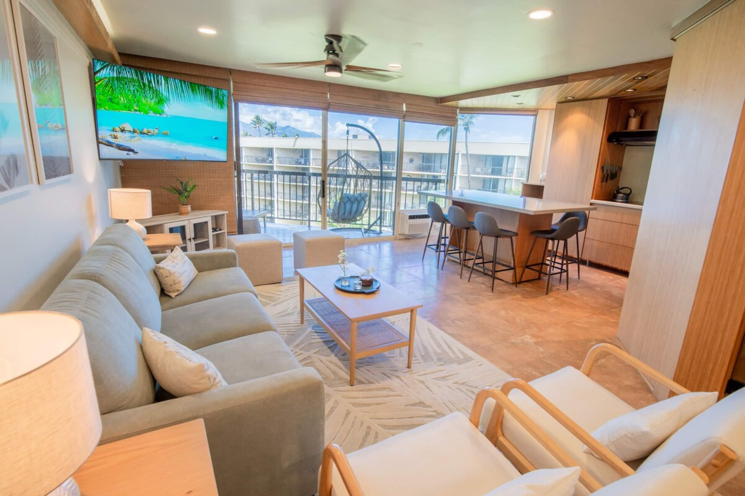 Bamboo Forest Getaway- Oceanfront, View & Pool - Photo 9