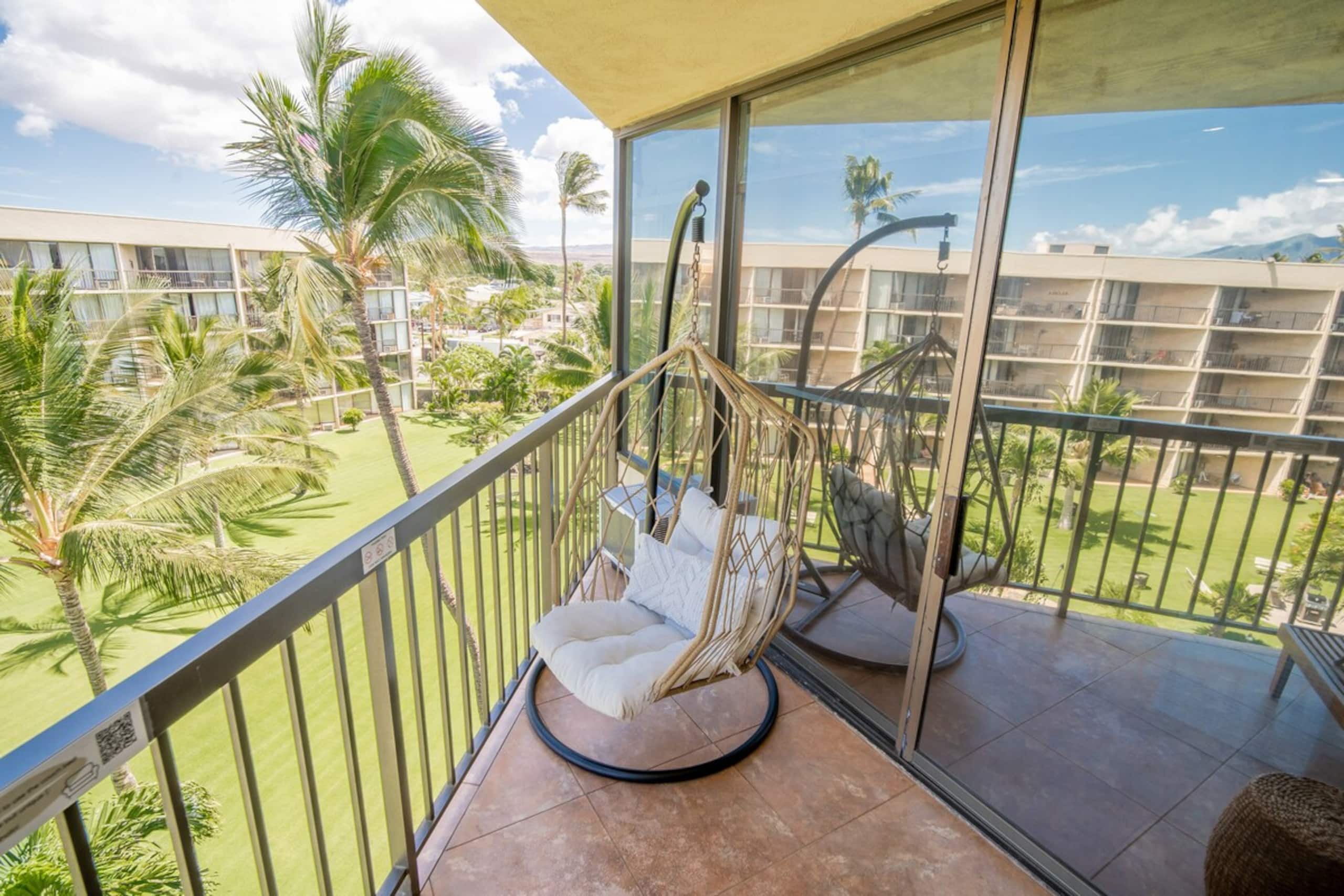 Bamboo Forest Getaway- Oceanfront, View & Pool - Photo 62
