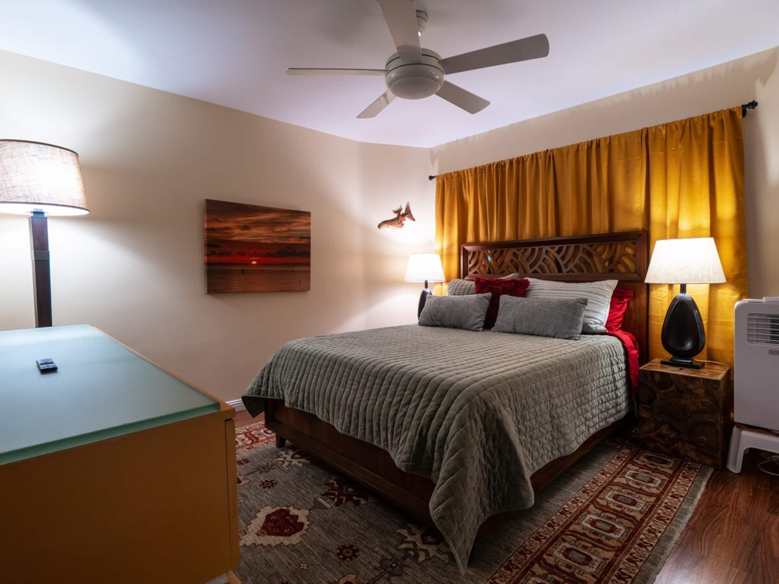 Oceanfront Views in the heart of Kihei - Photo 1