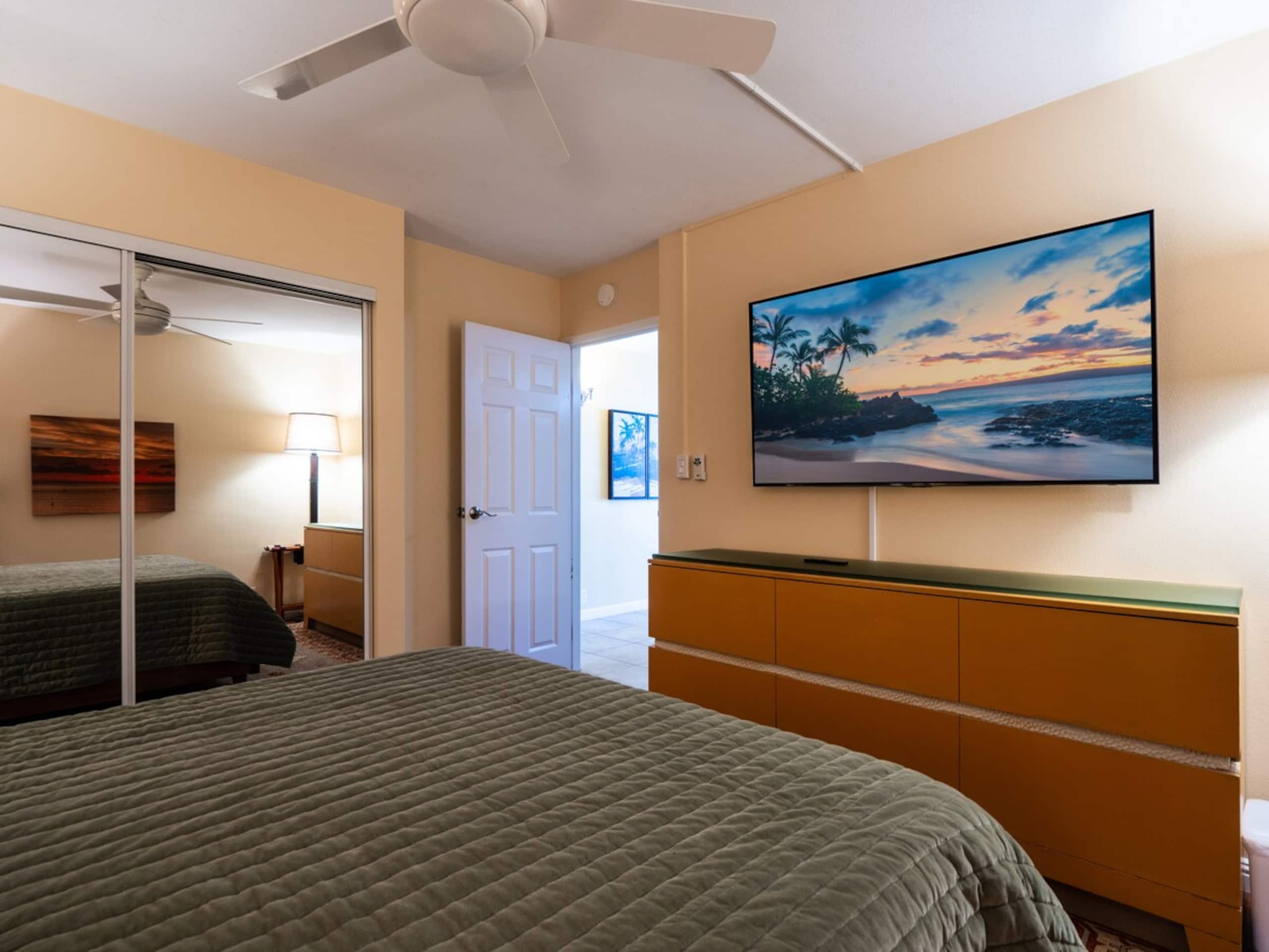 Oceanfront Views in the heart of Kihei - Photo 11