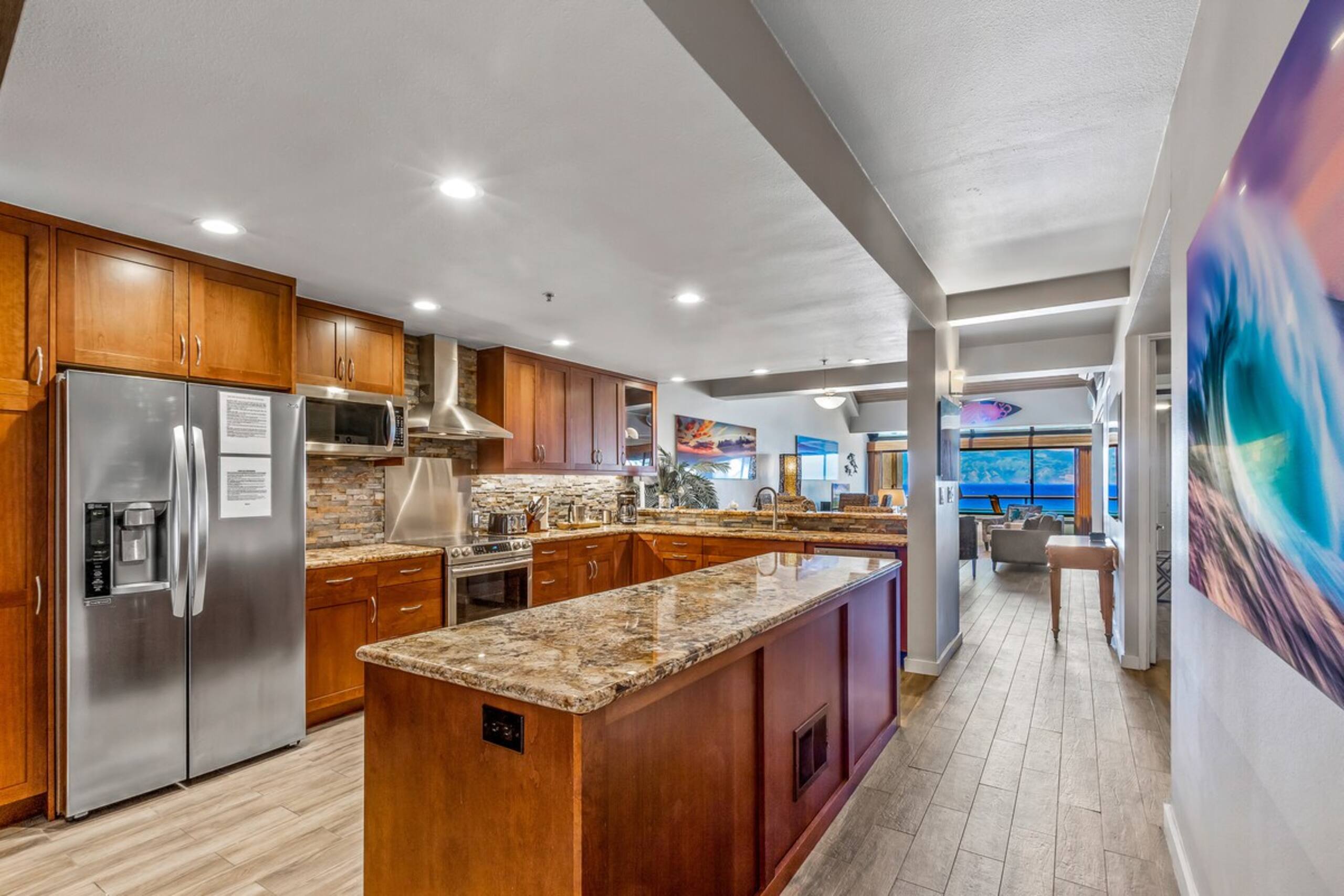 Stunning Oceanfront 3 Bed 3 Bath with AC 2700 sqft - Photo 13