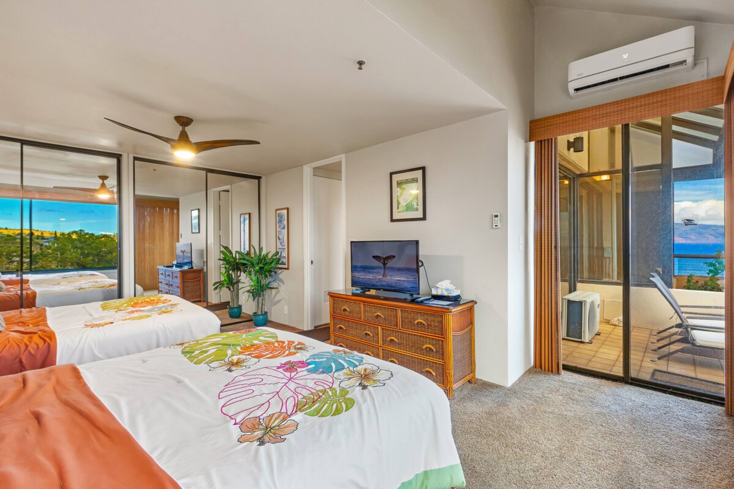 Stunning Oceanfront 3 Bed 3 Bath with AC 2700 sqft - Photo 17