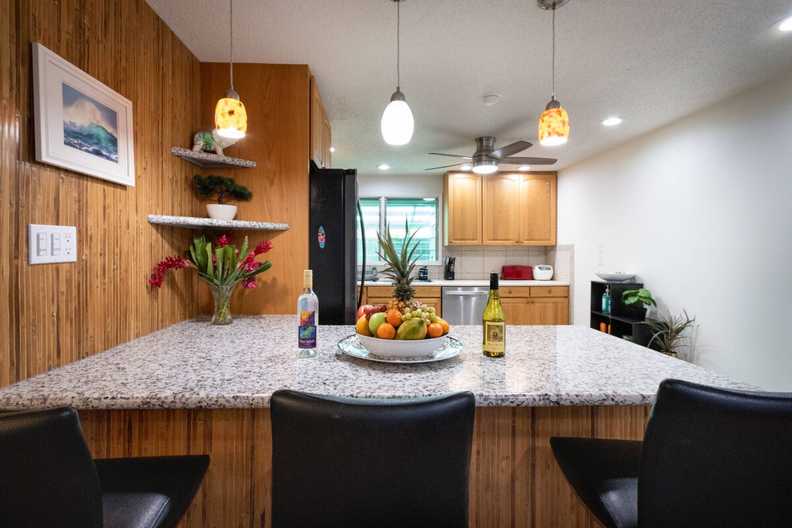 Beautifully Remodeled 3 Bedrooms/2Bathrooms - Photo 6