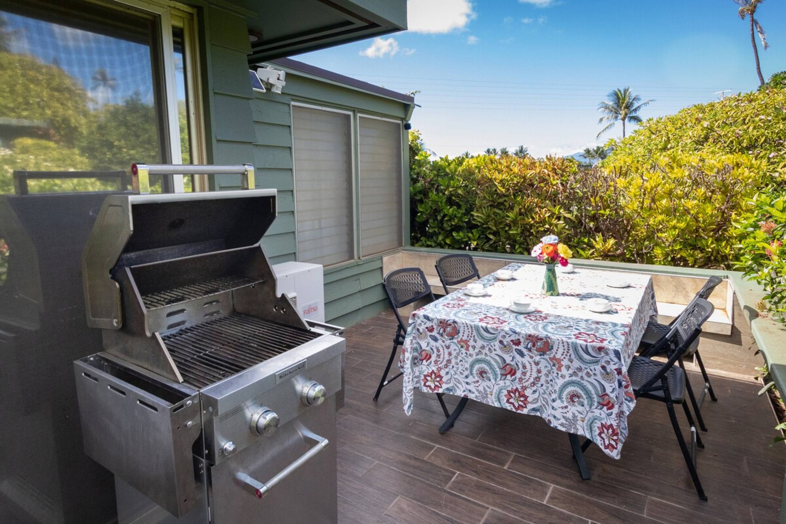 Beautifully Remodeled 3 Bedrooms/2Bathrooms - Photo 8