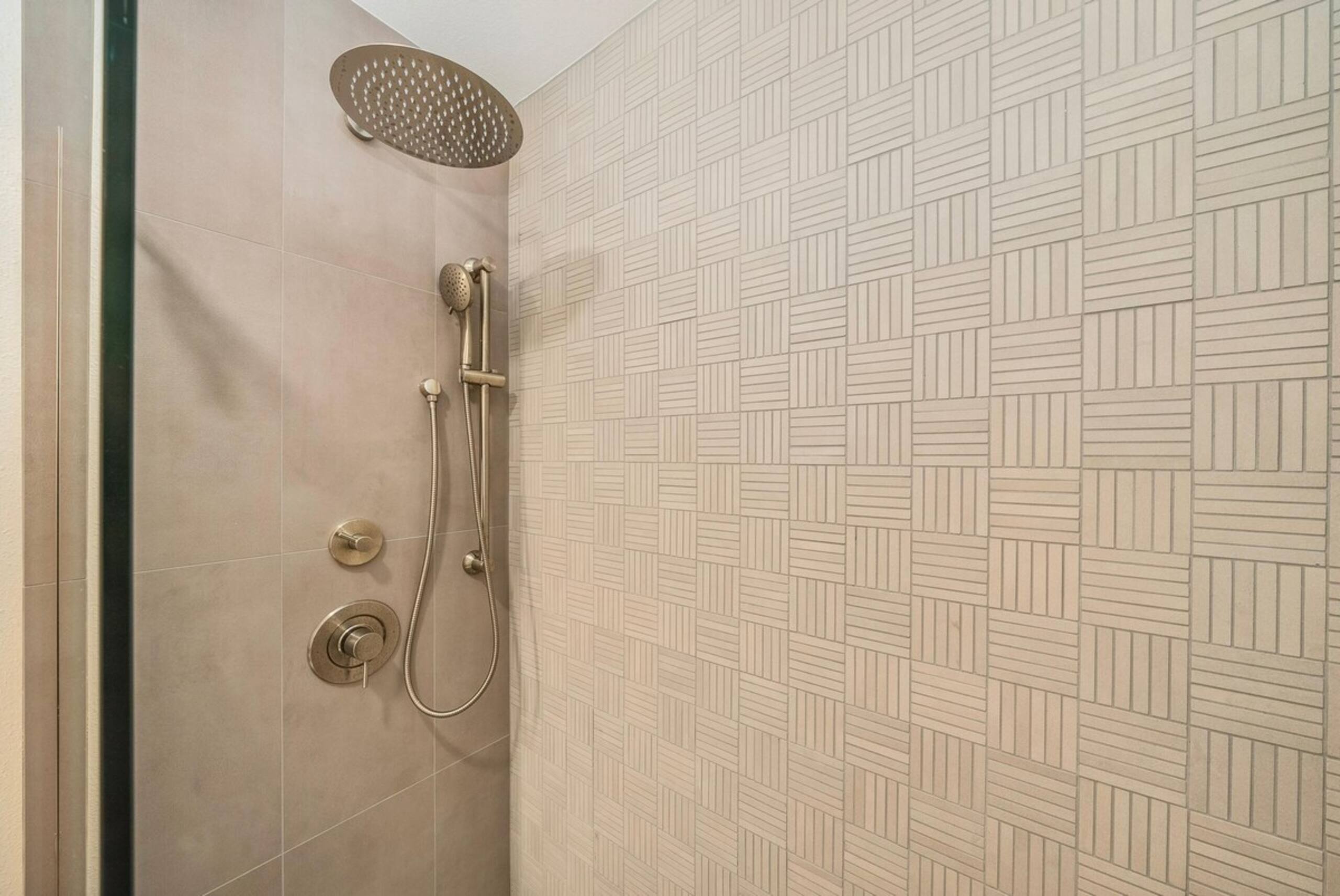 Stunning Remodel I Maui Kamaole I 201 - Photo 21