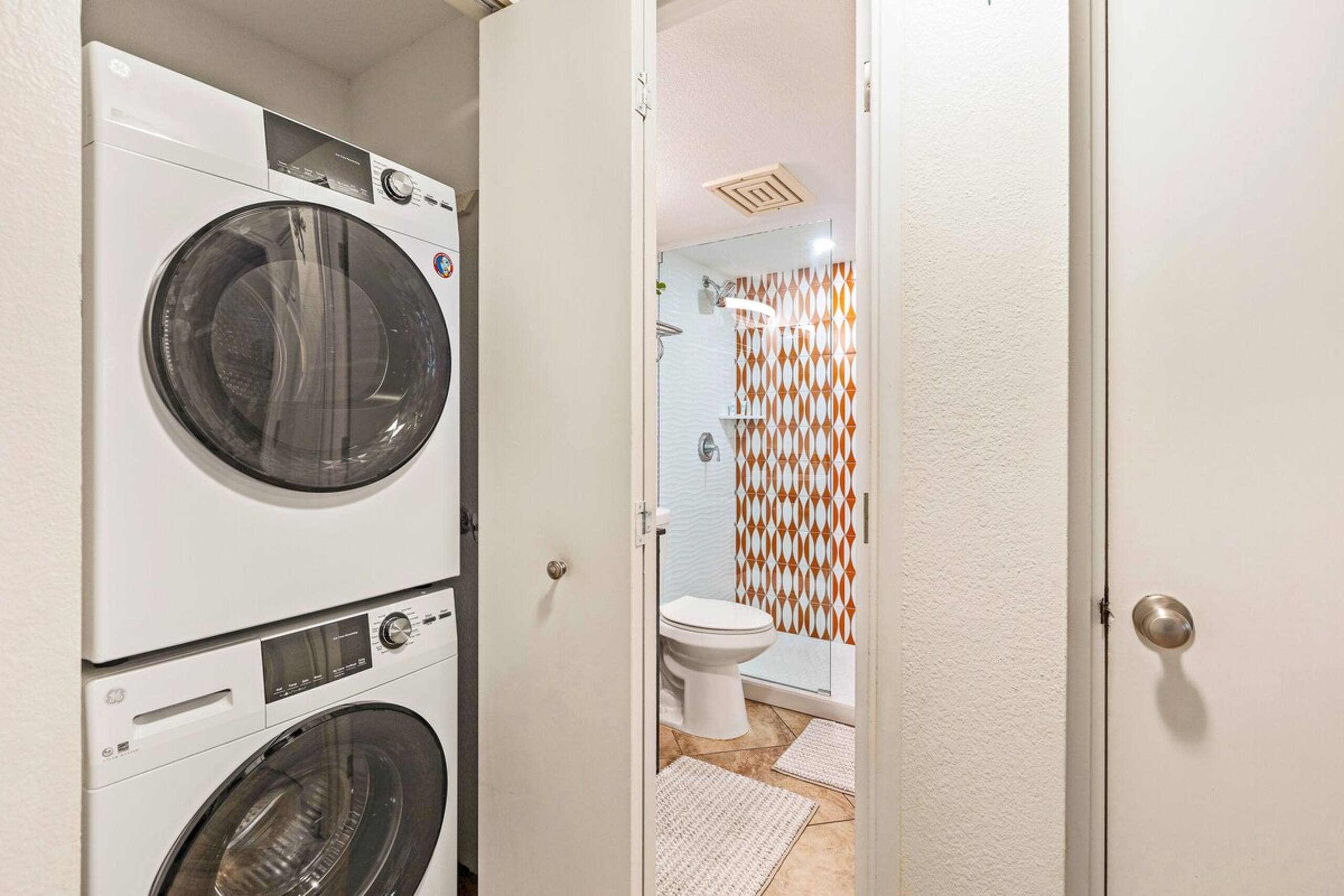 Last Minute Deal Oceanview 2 Bed 2 Bath LOFT - Photo 32