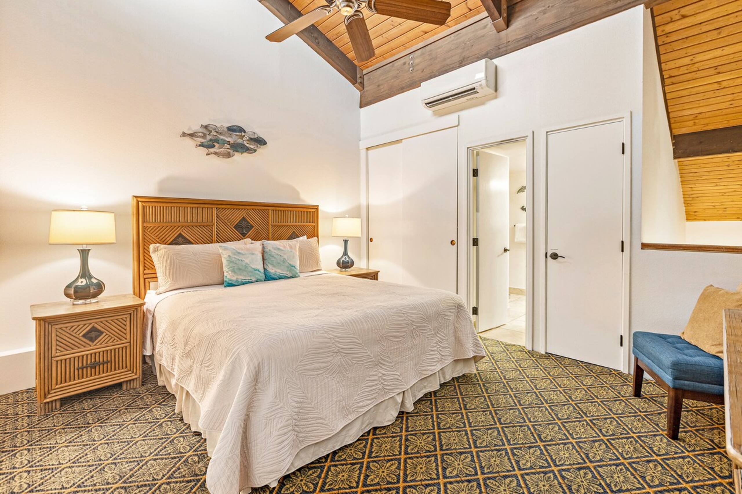 Last Minute Deal Oceanview 2 Bed 2 Bath LOFT - Photo 3