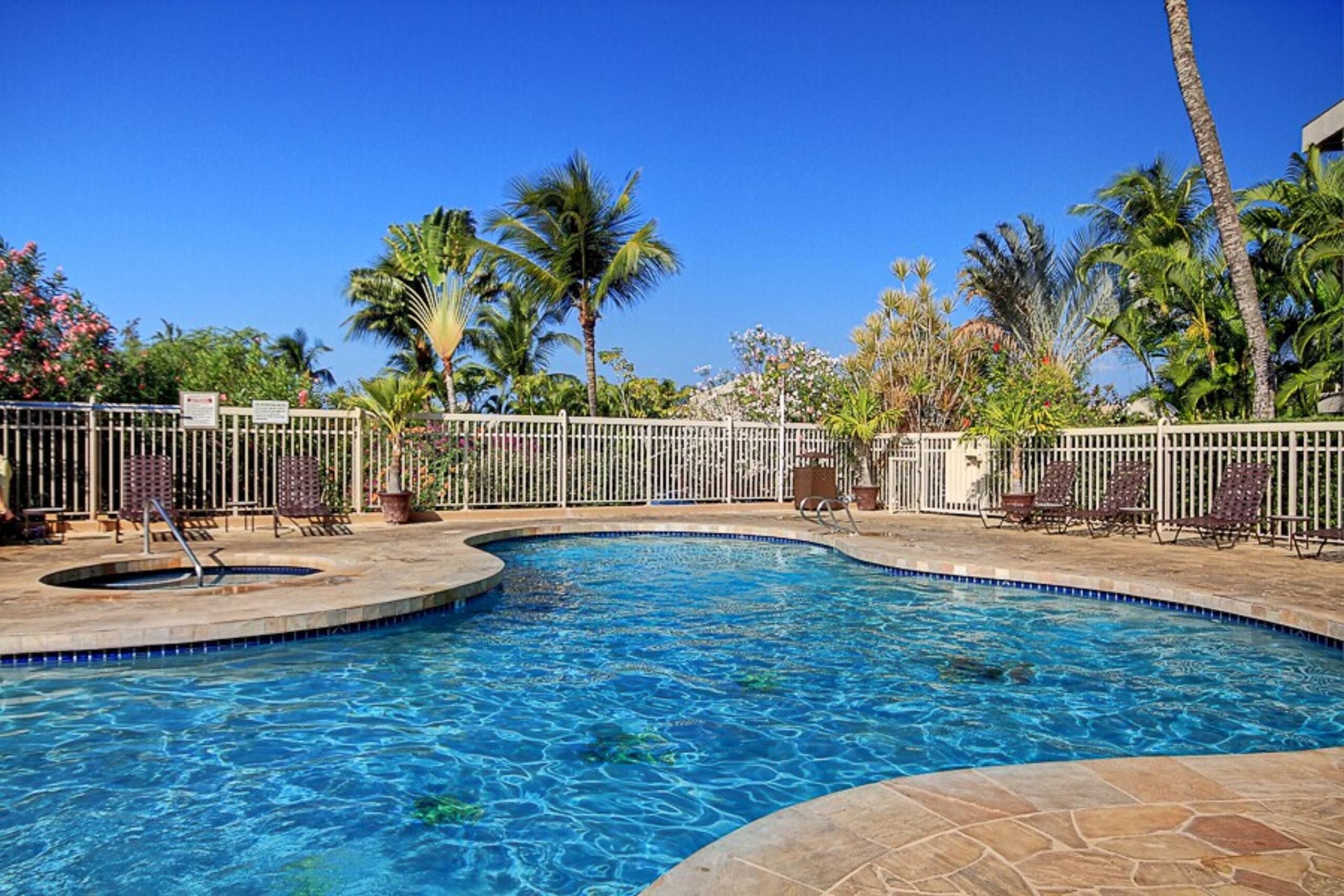 Across from the beach B202 - Maui Banyan Kihei - Photo 30