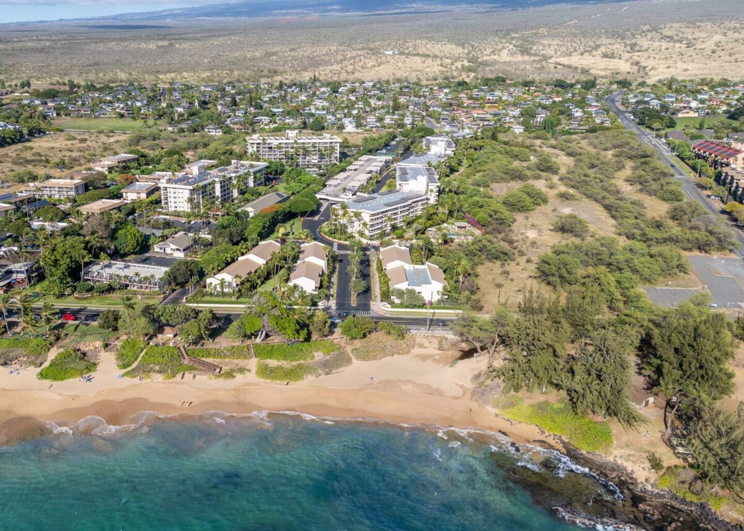 Across from the beach B202 - Maui Banyan Kihei - Photo 46