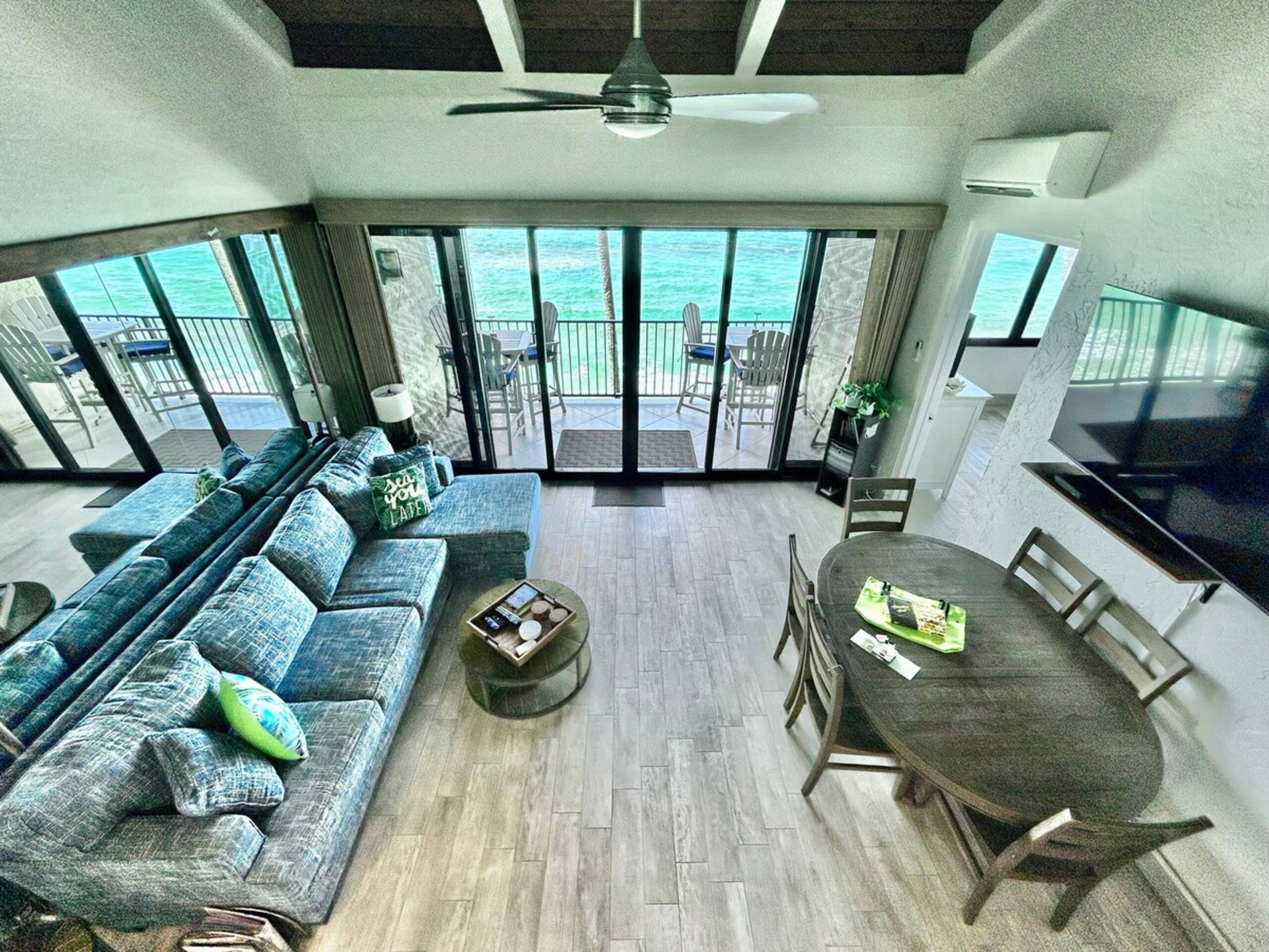 Oceanfront Penthouse w/ Panoramic Views + A/C - Photo 7