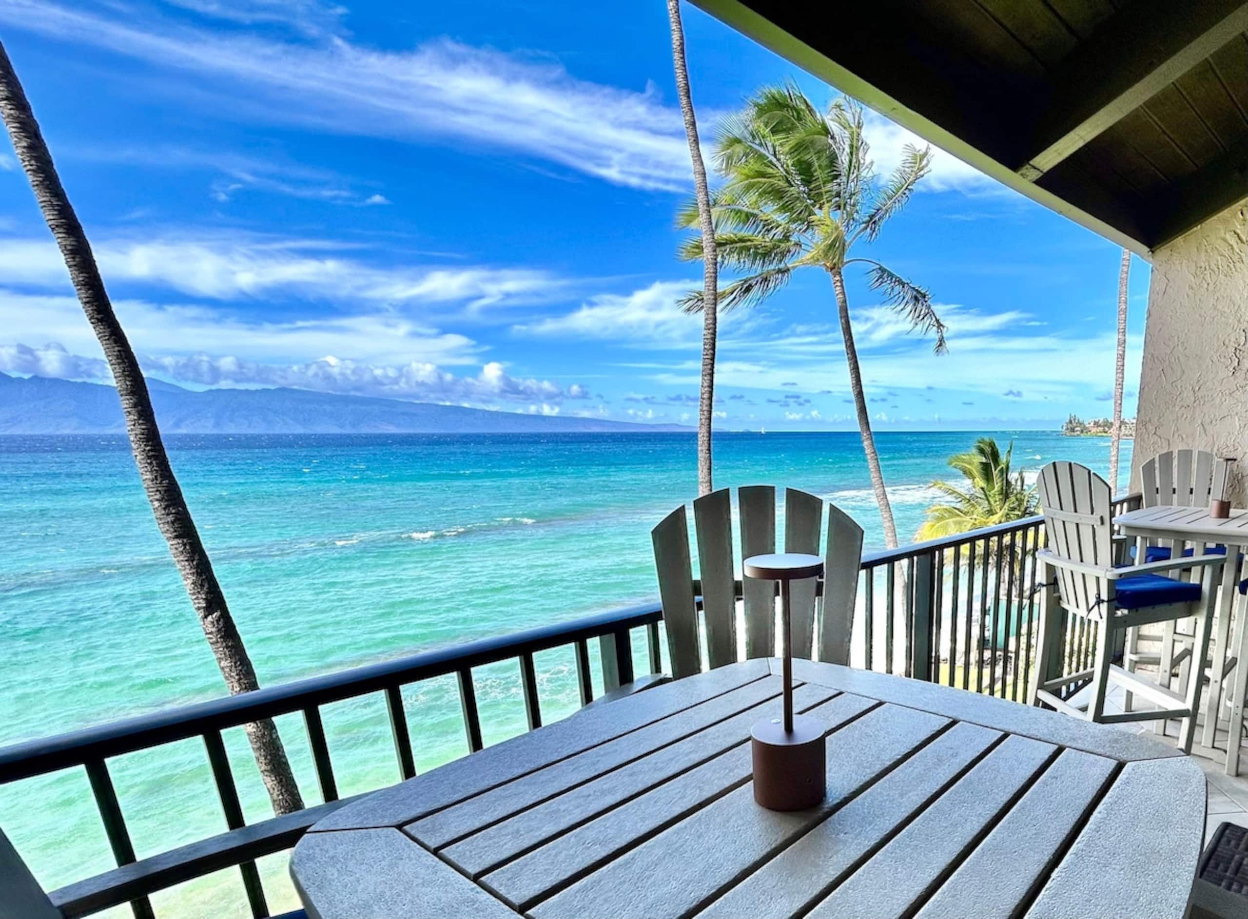Oceanfront Penthouse w/ Panoramic Views + A/C - Photo 2