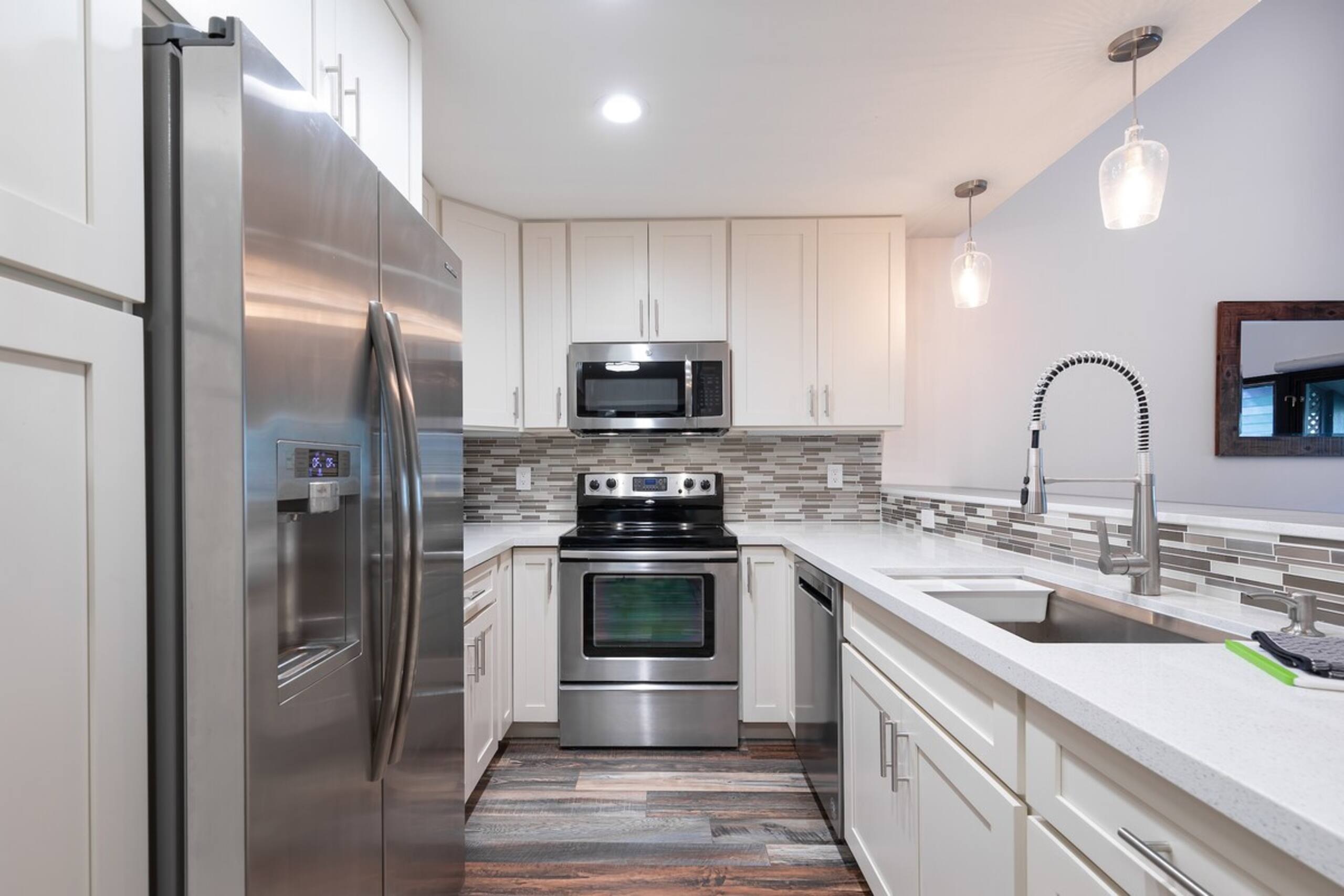Newly Remodeled Near the Beach - Photo 8