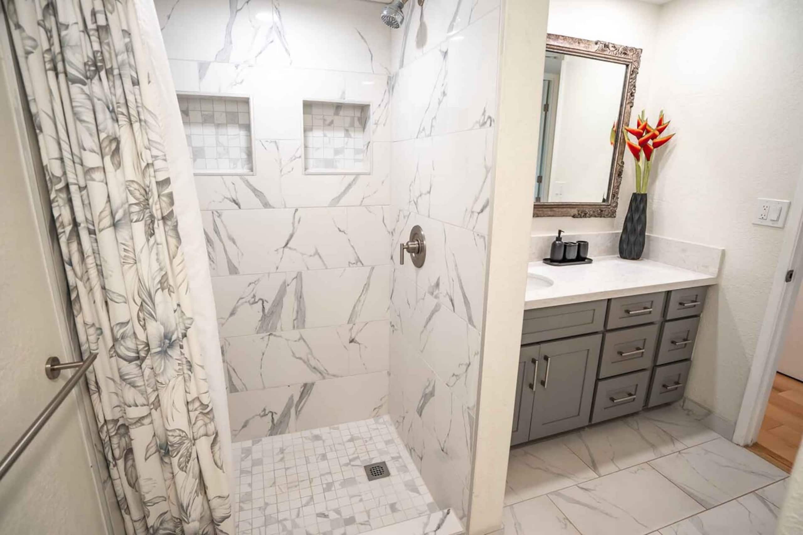 Stunning One Bd Partial ocean, AC, wifi,Pool C209 - Photo 30