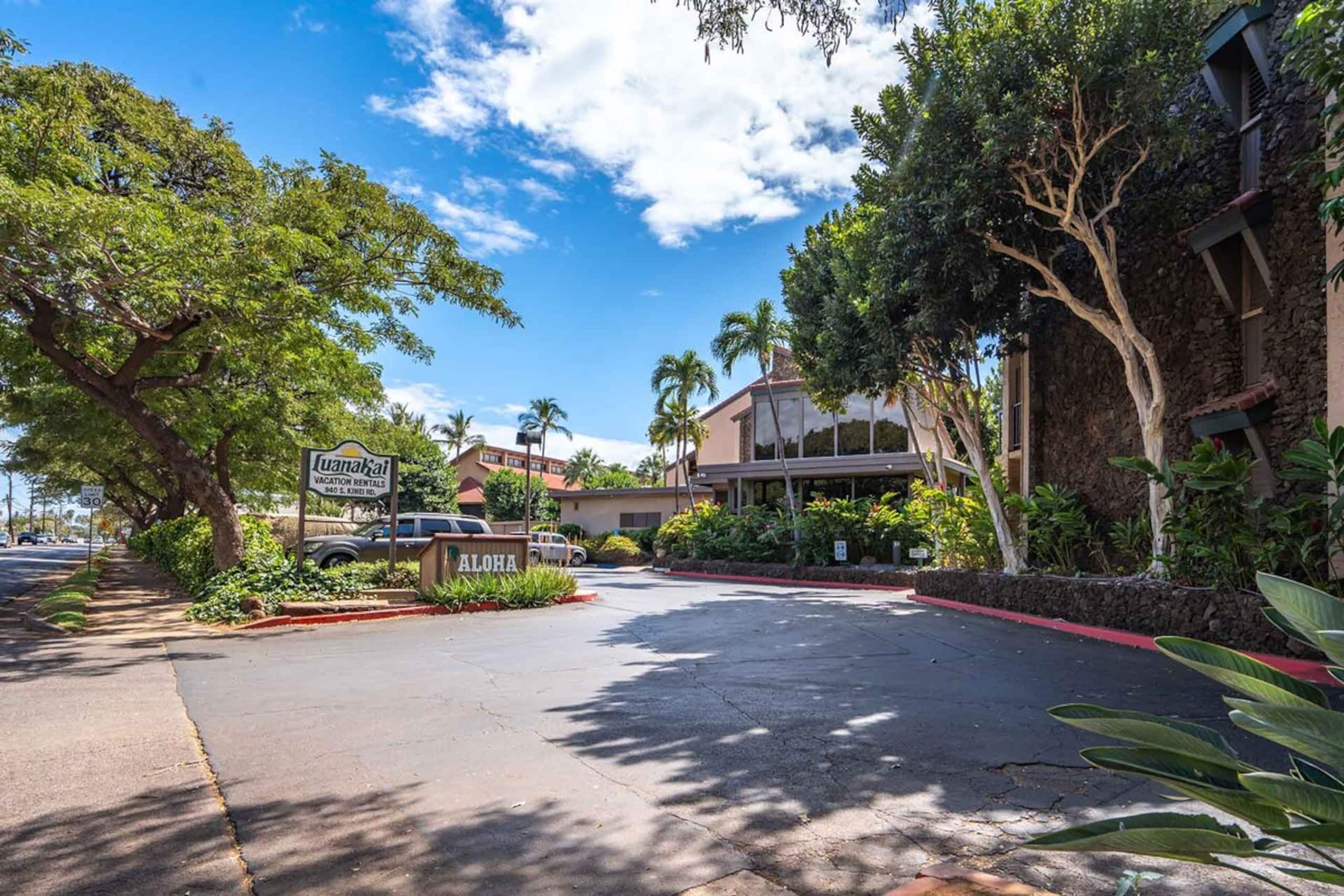 Stunning One Bd Partial ocean, AC, wifi,Pool C209 - Photo 34