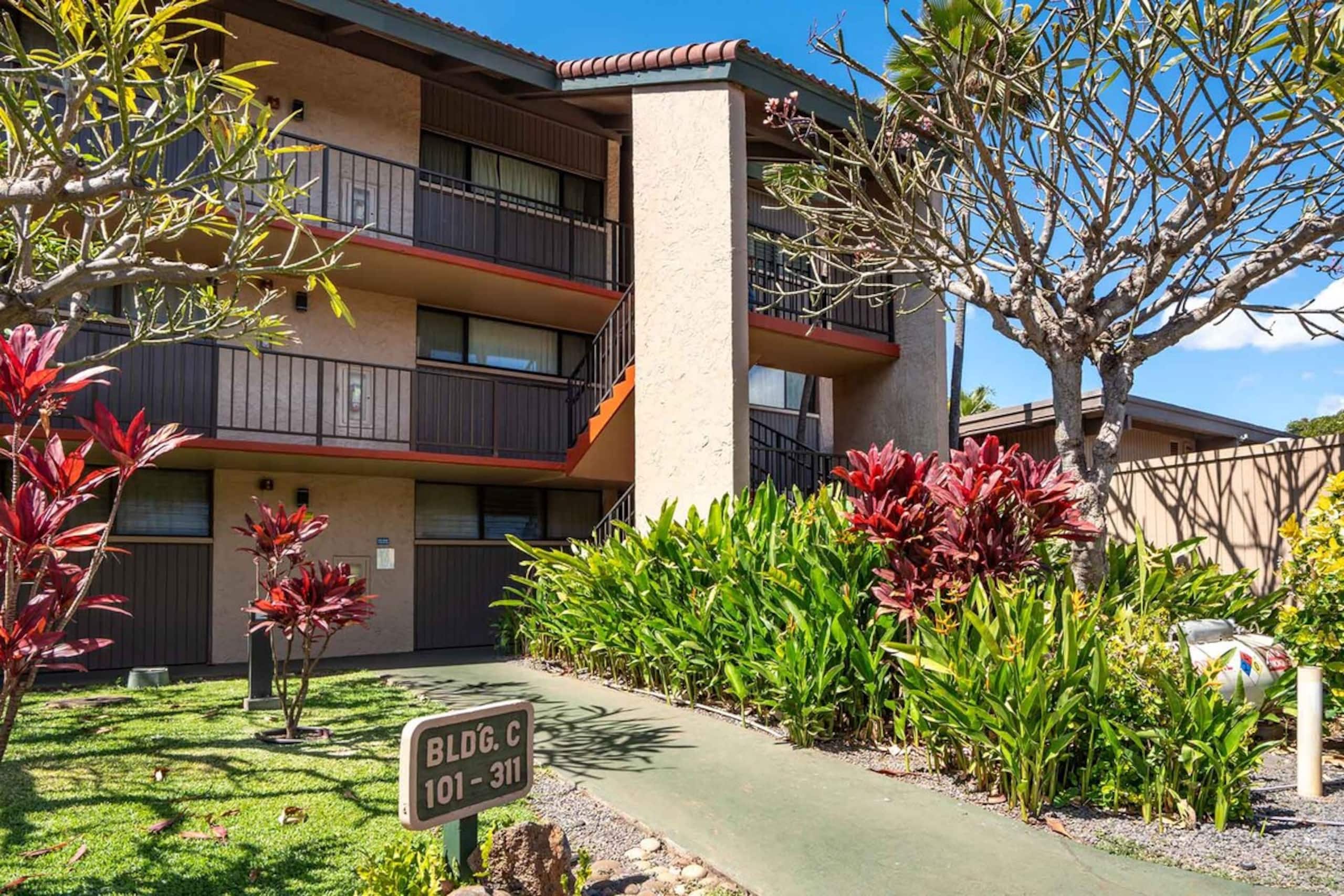 Stunning One Bd Partial ocean, AC, wifi,Pool C209 - Photo 36