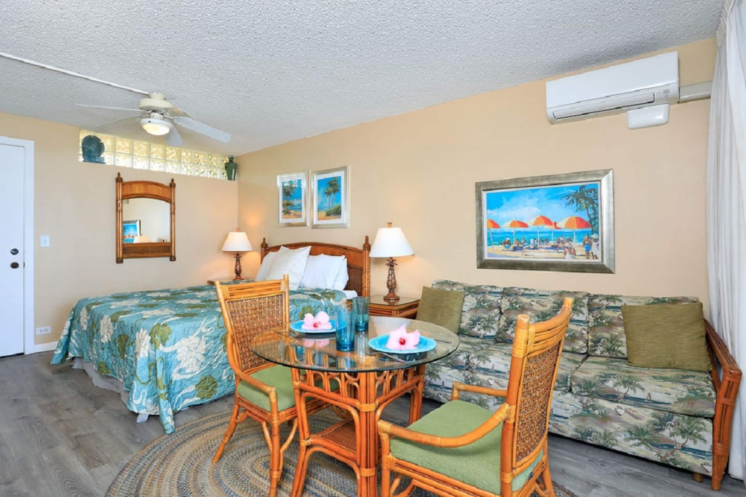 Oceanfront with stunning interior, a Perfect Stay - Photo 7