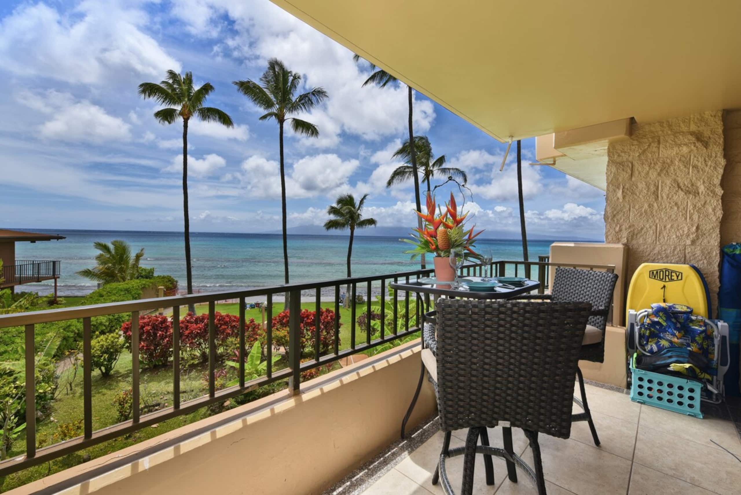 Perfect Romantic Getaway - Right on the Ocean - Photo 18