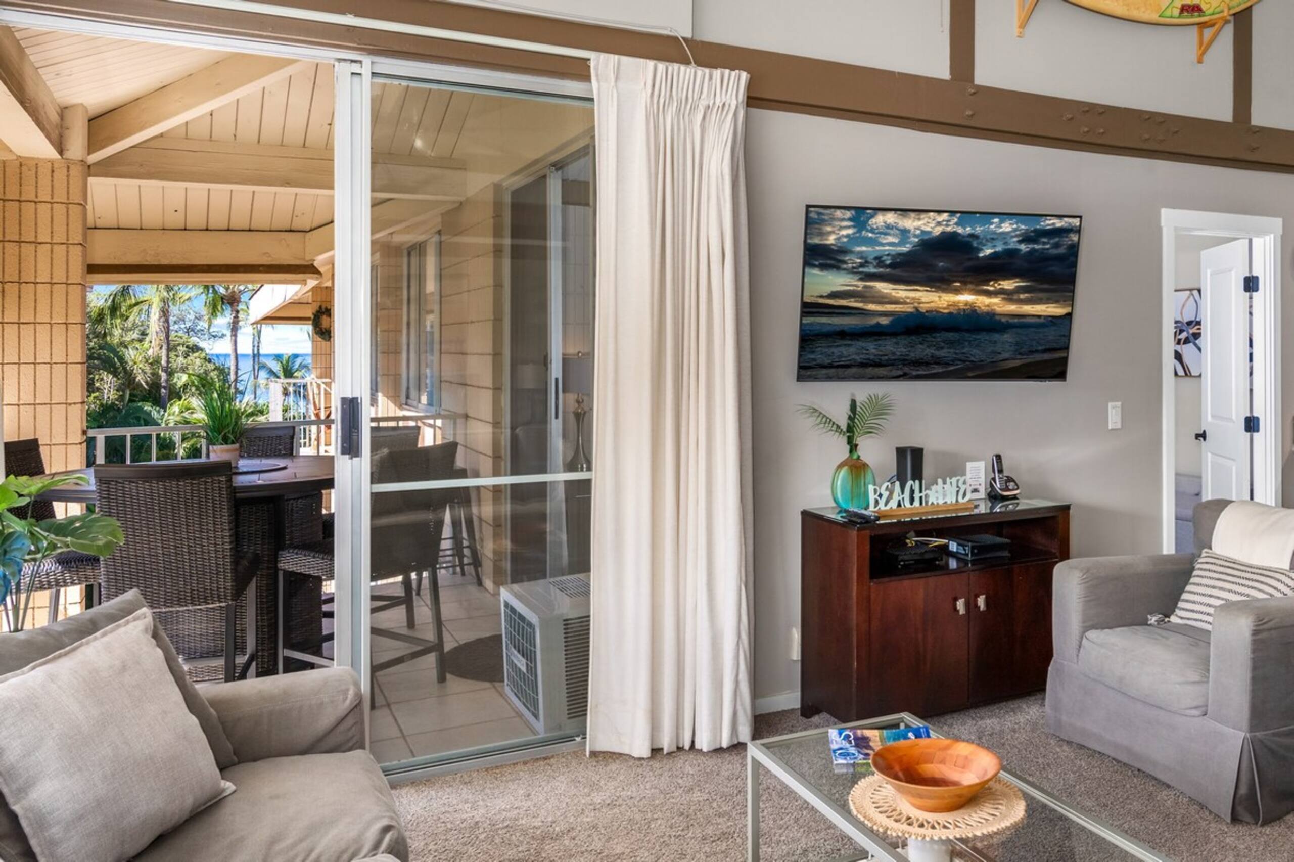 Spacious Open Floor Plan, Heart of Kihei,HSHA408 - Photo 6