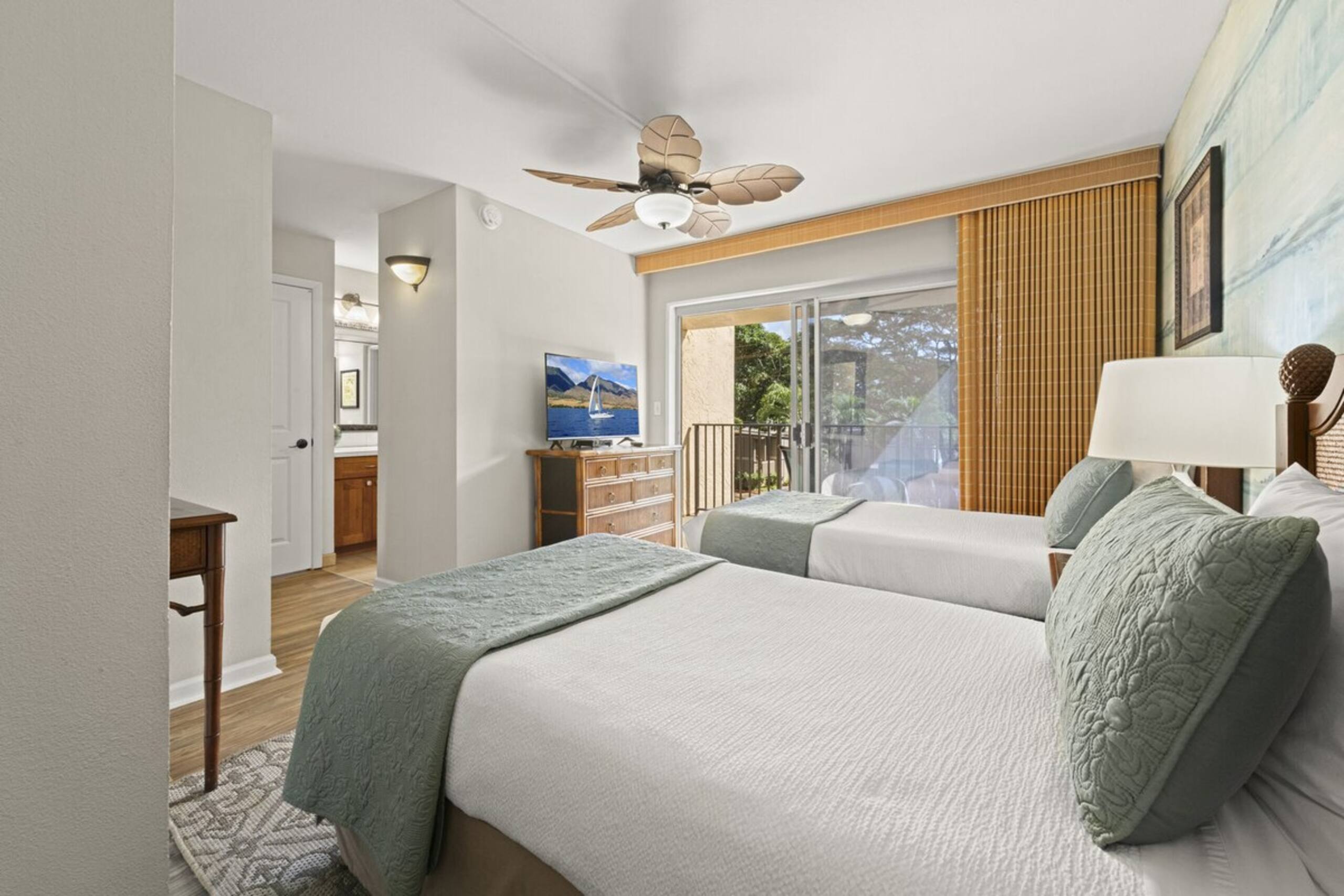 Island-Inspired 2BD Oceanfront Quam Properties - Photo 21