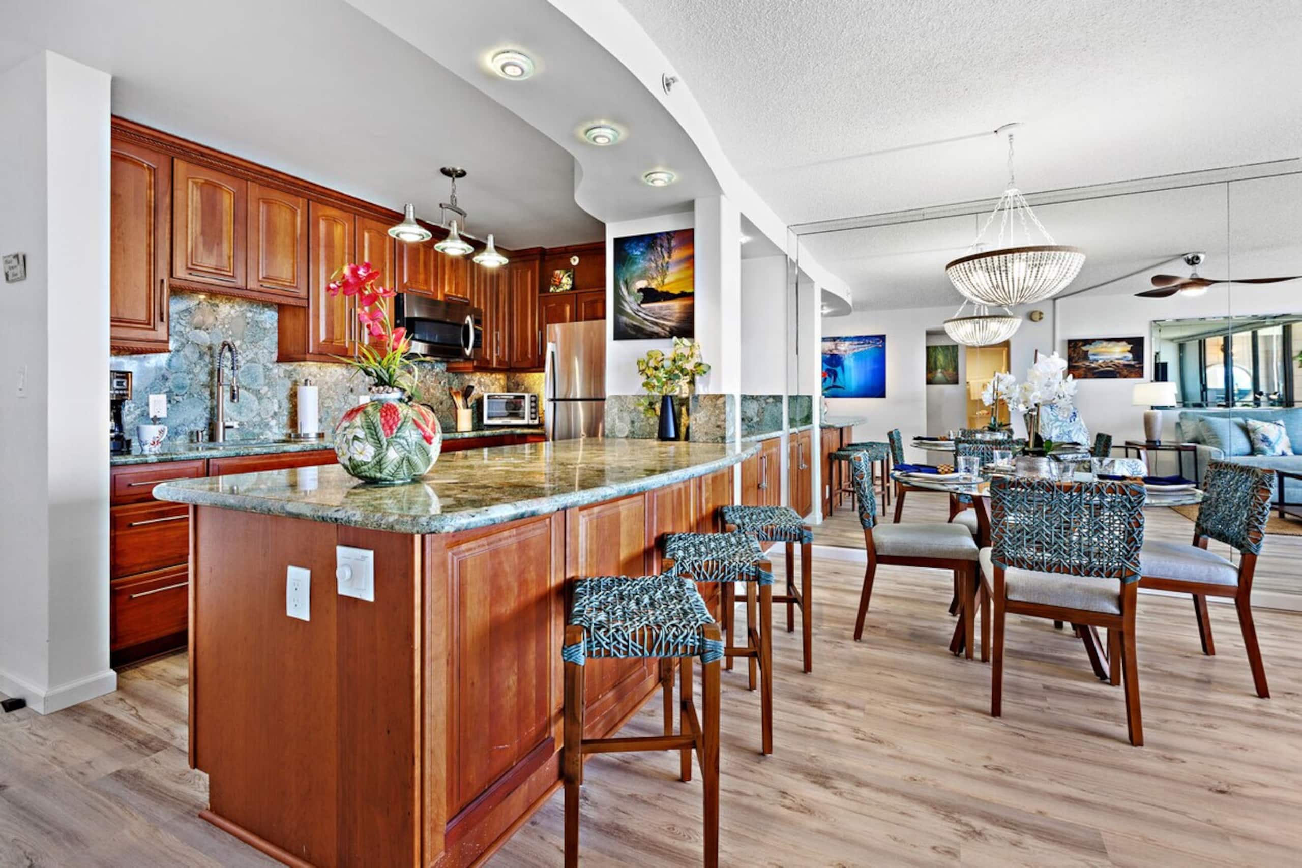 Remodeled 1bd, stunning sunsets & views - Photo 12