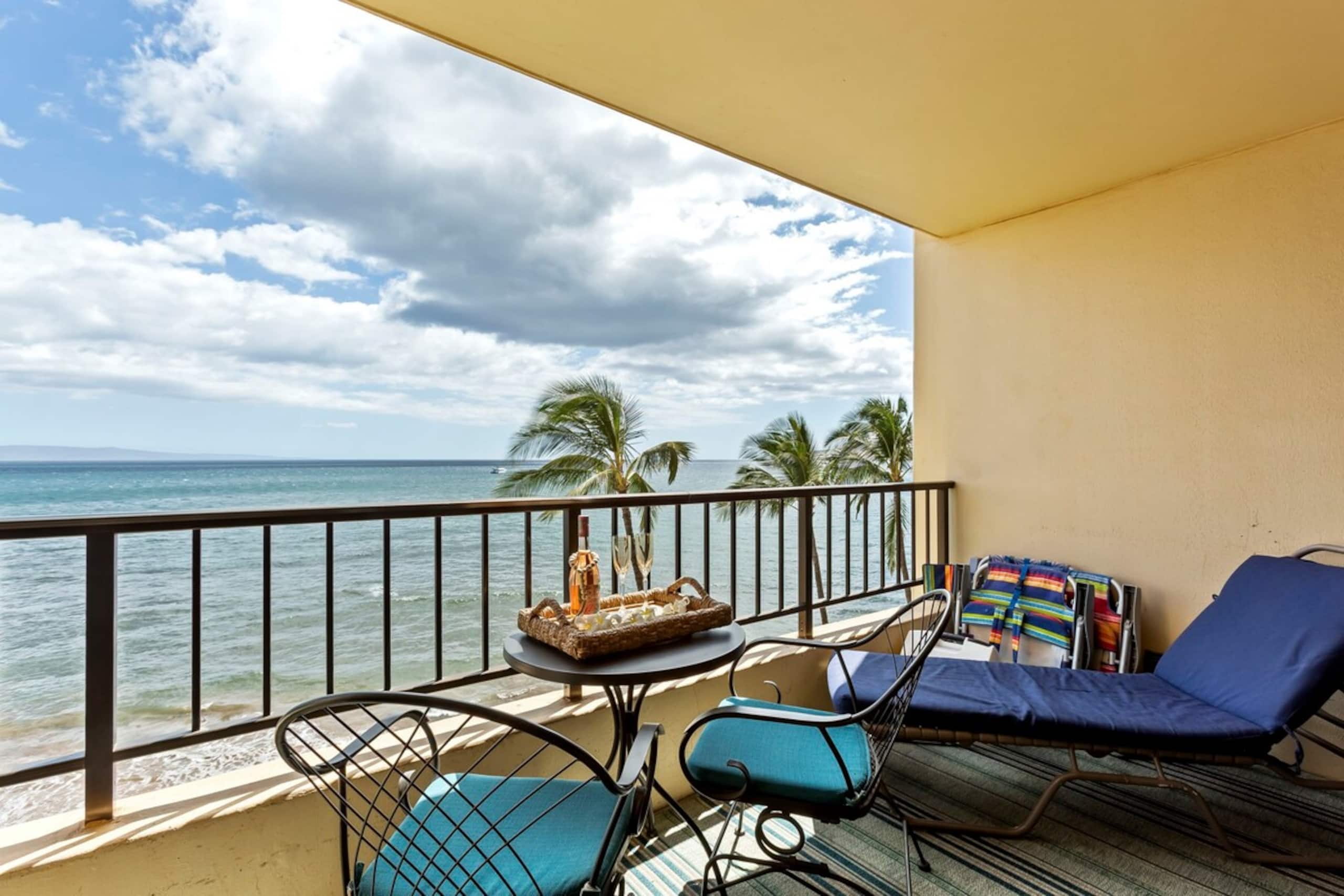 Direct oceanfront condo, AC, 6 mile sandy beach - Photo 10