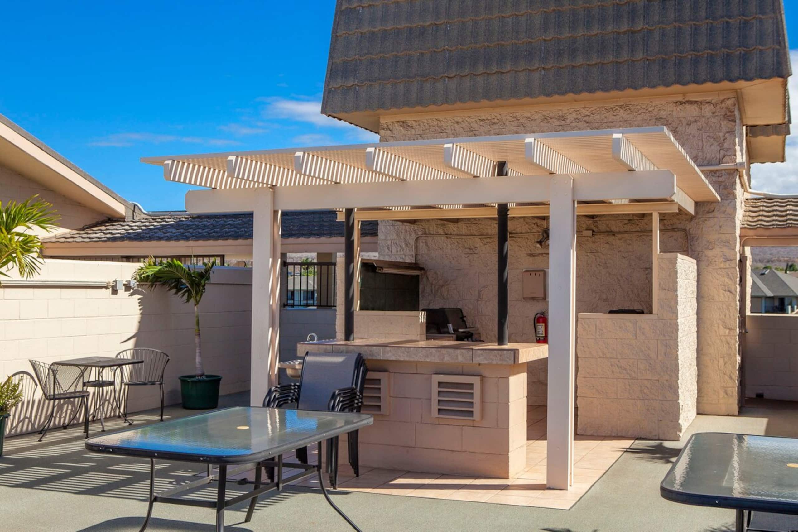 Ocean View, Steps to Beach, Full Kitchen, KBR312 - Photo 51