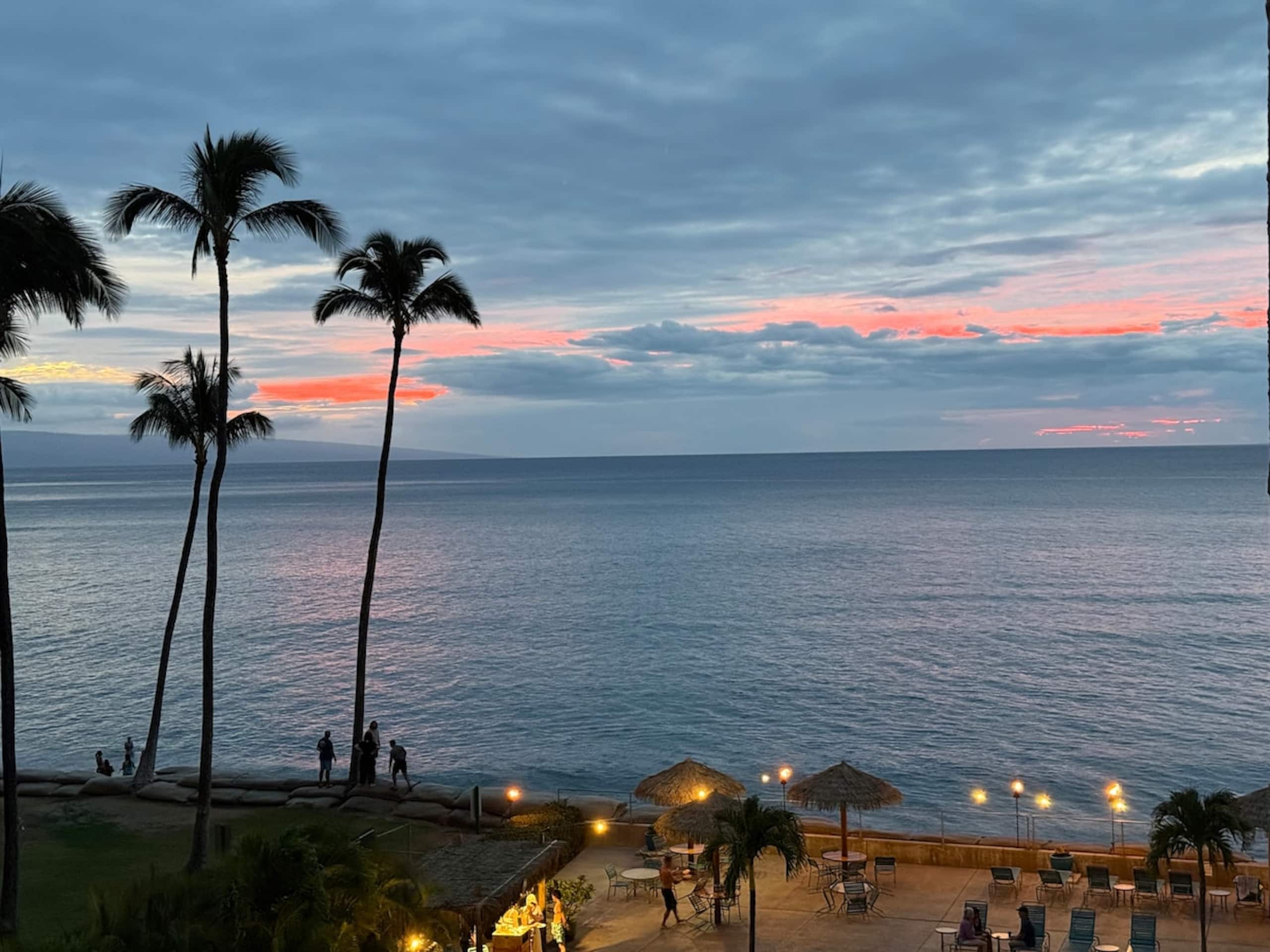 Comfort and views near best beaches on Maui - Main photo