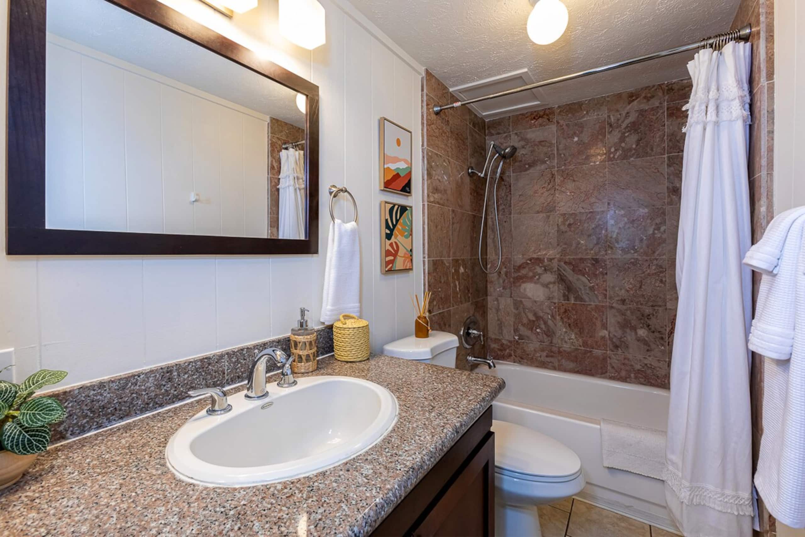 Paia Surf Condo - Photo 10