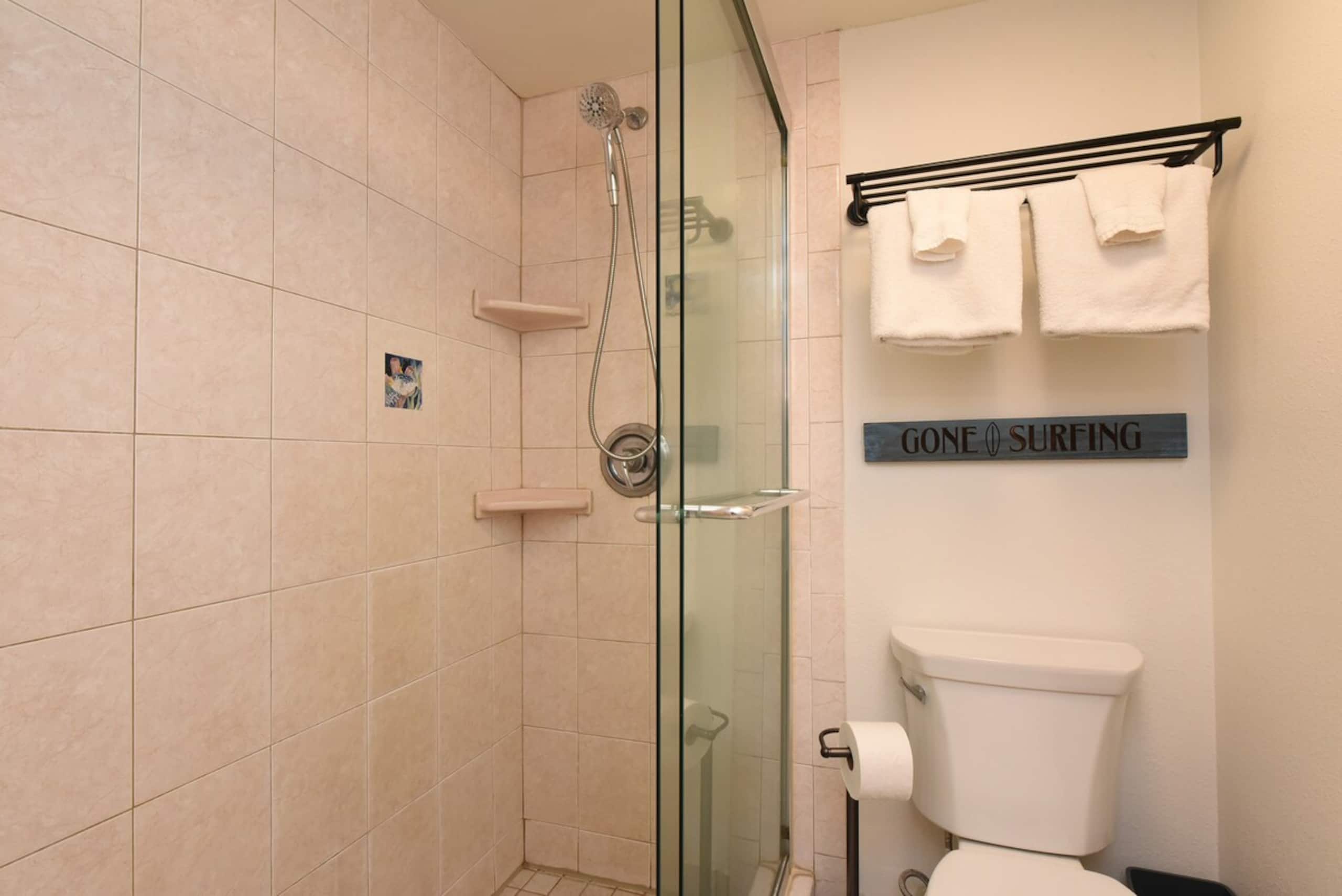 2/2 Oceanfront Ground Floor Great rates for Aug - Photo 20