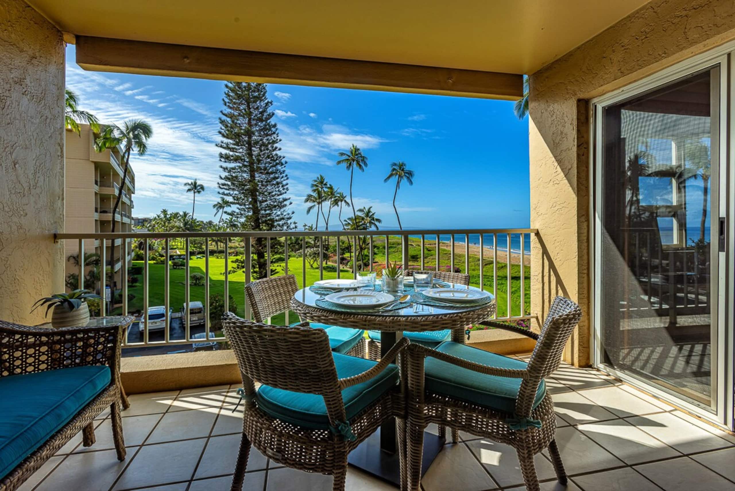 Oceanfront 2BR Kihei condo w/ sunset views - Photo 11