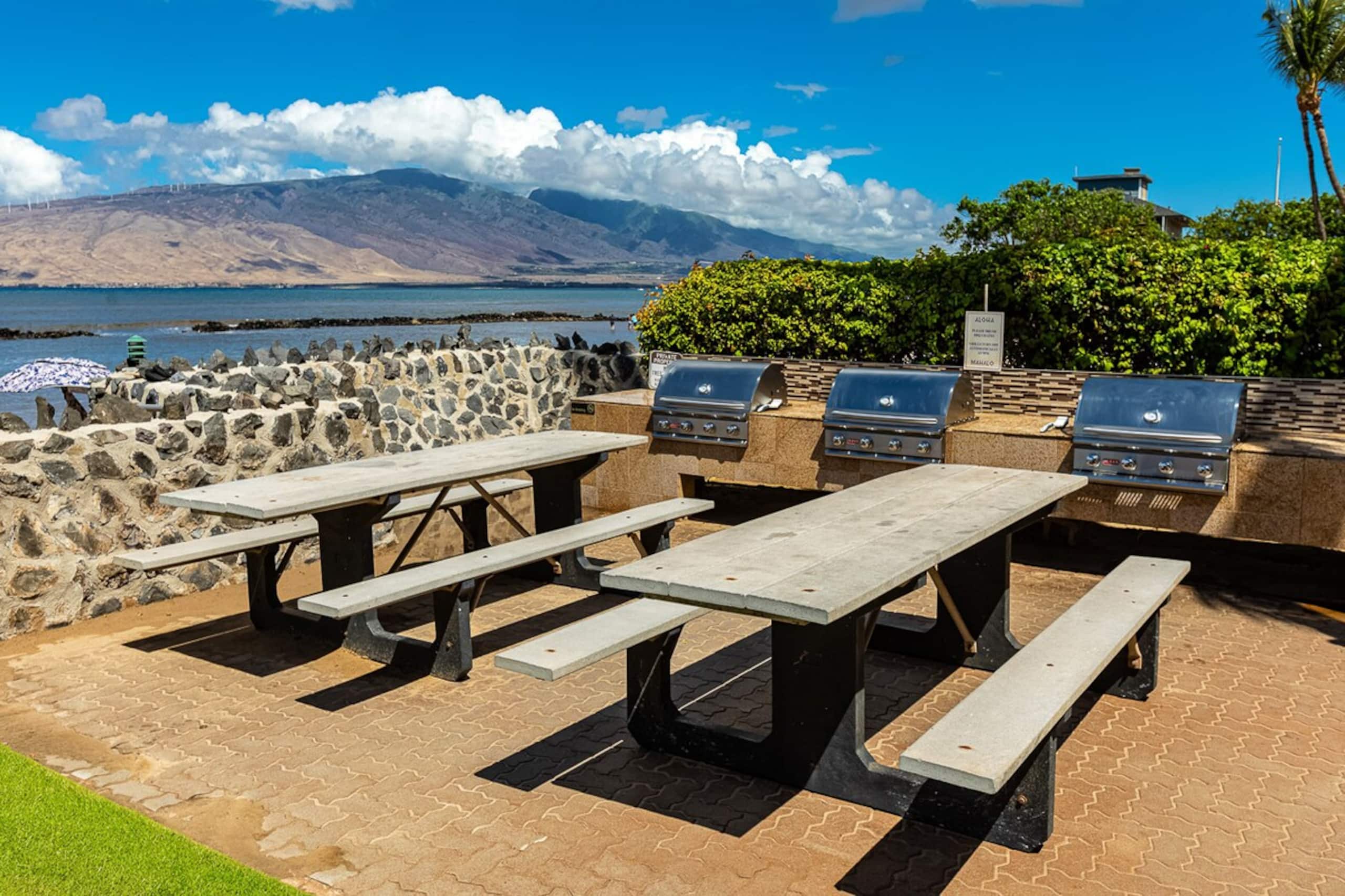 Oceanfront 2BR Kihei condo w/ sunset views - Photo 48