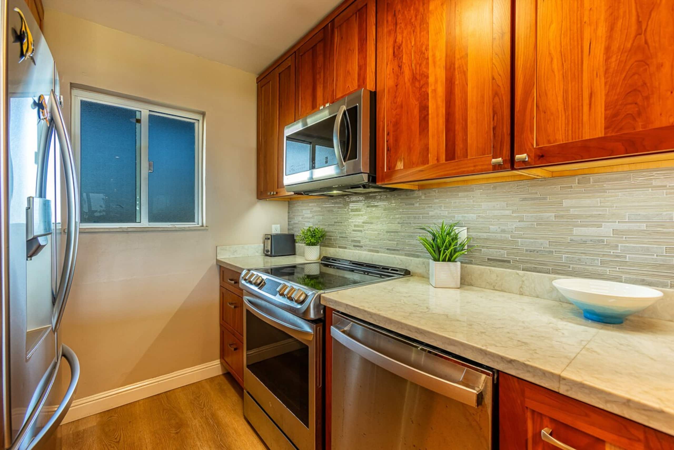 Oceanfront 2BR Kihei condo w/ sunset views - Photo 26